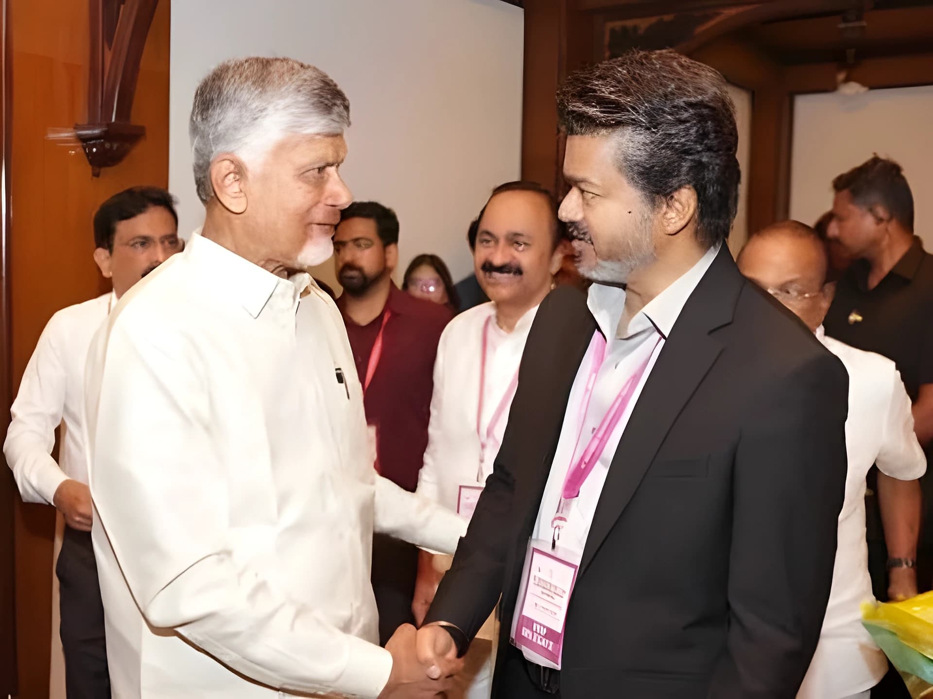 13న చంద్రబాబుతో CM విజయ్ కీలక భేటీ!