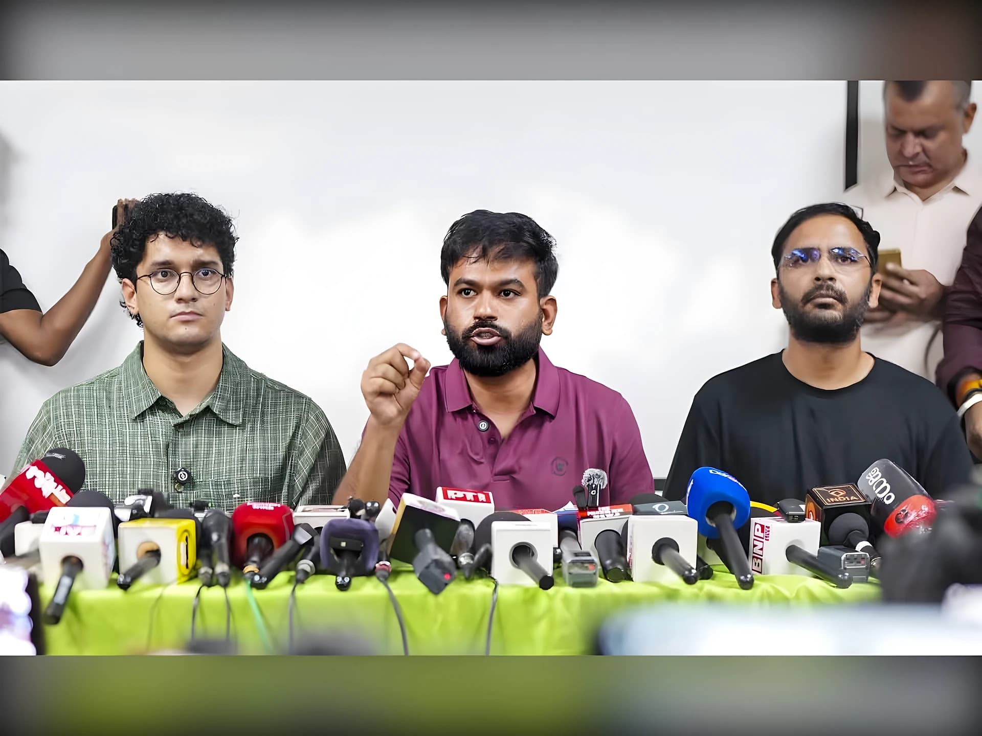అభిజీత్ సహా CJP లీడర్స్ రిలీజ్