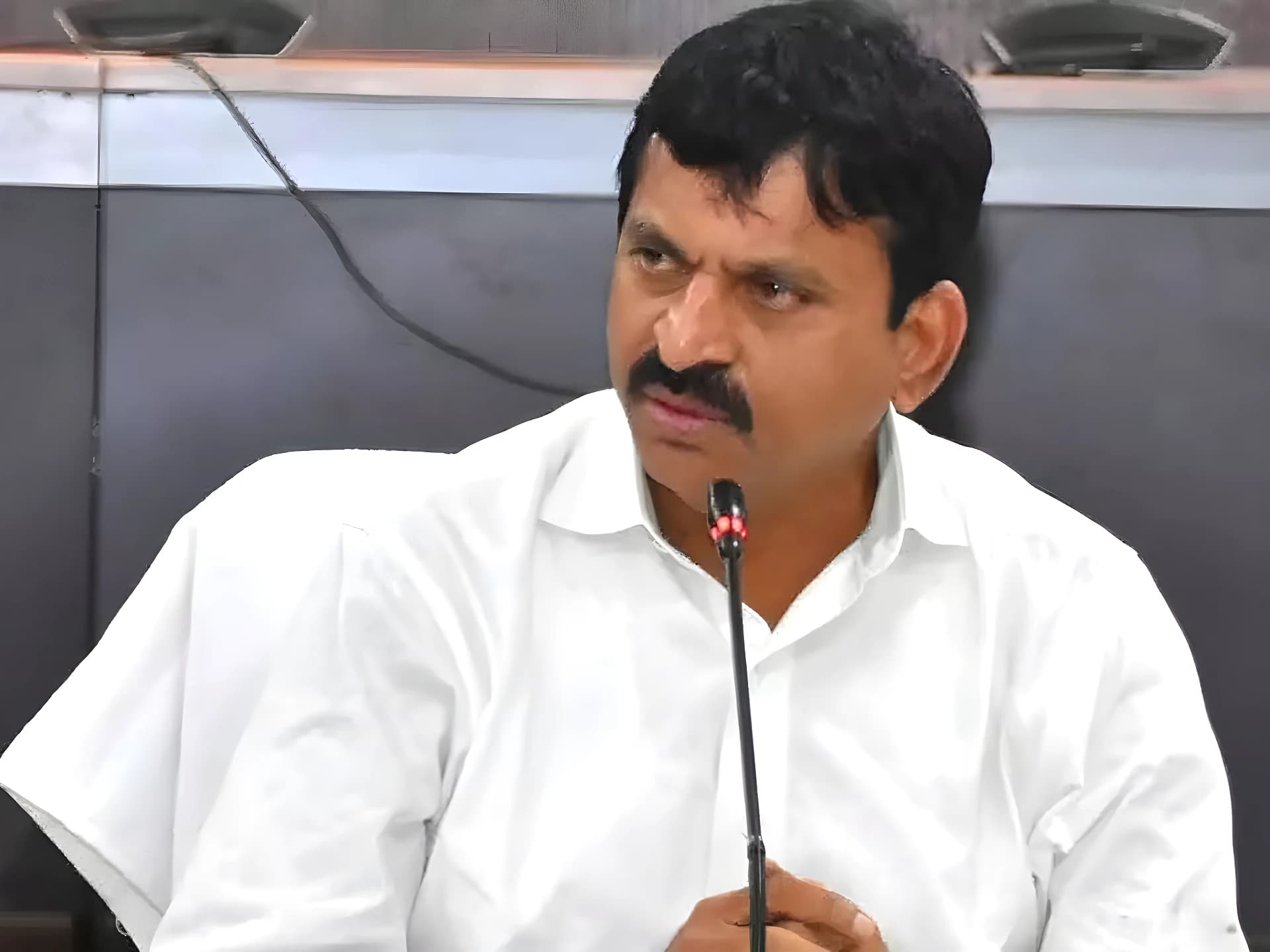 వరి వద్దే వద్దు: పొంగులేటి