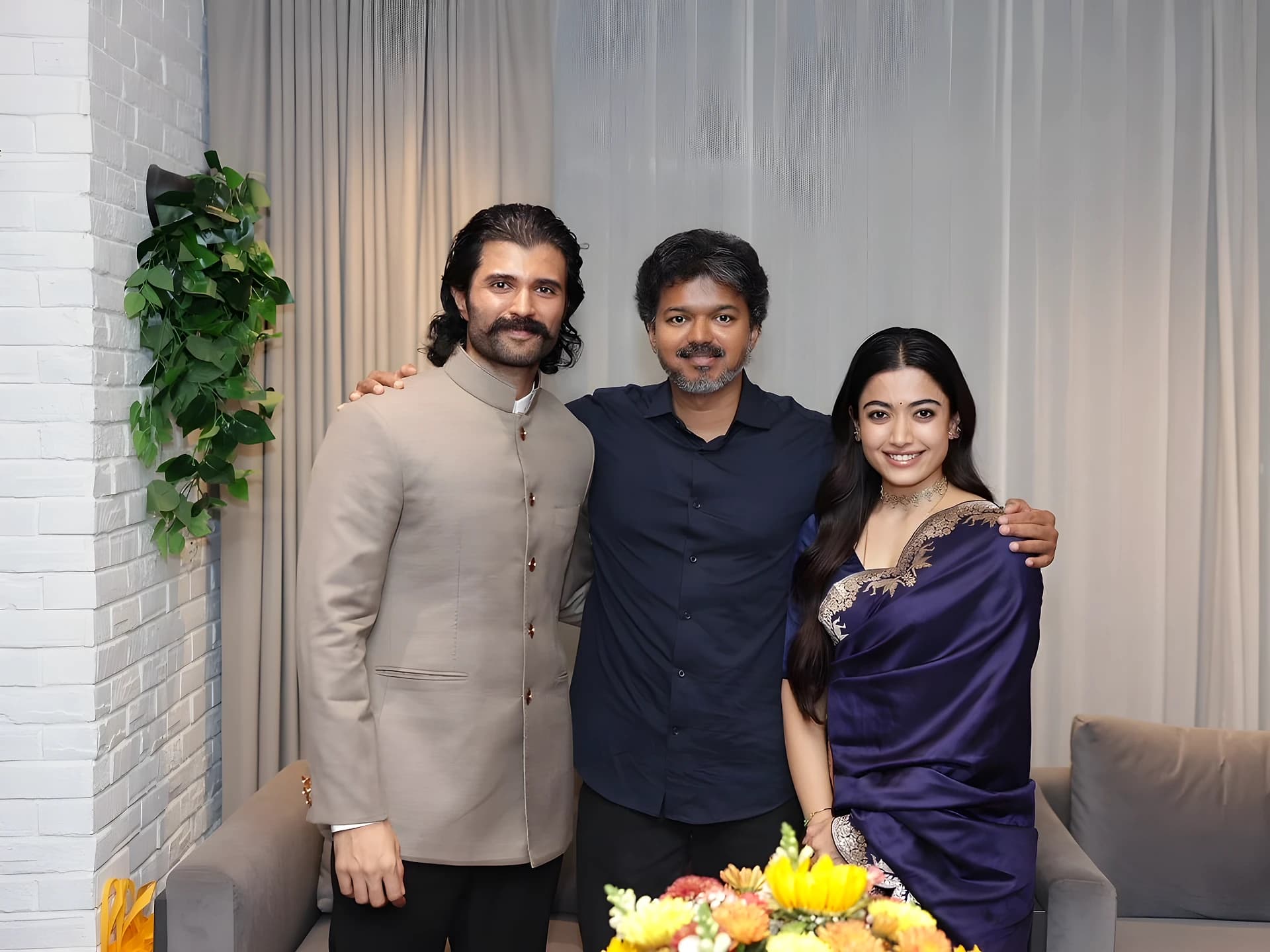 సీఎం జోసెఫ్ విజయ్కు విజయ్ దేవరకొండ ఫిదా!
