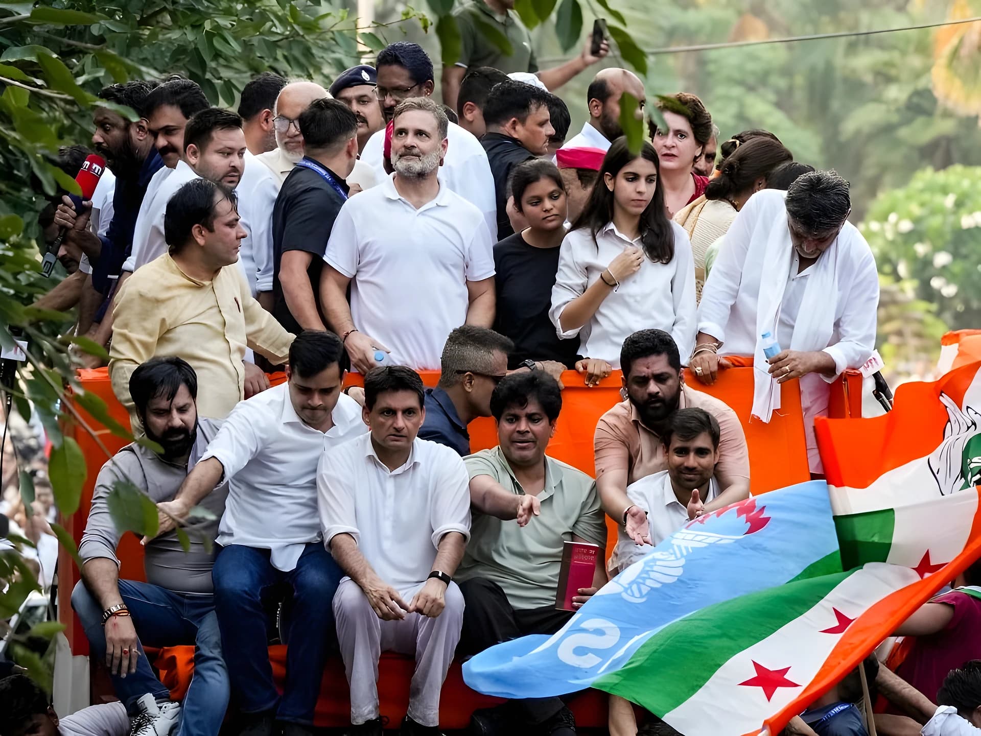 రాహుల్ పిటిషన్లో 10 లోపాలు!
