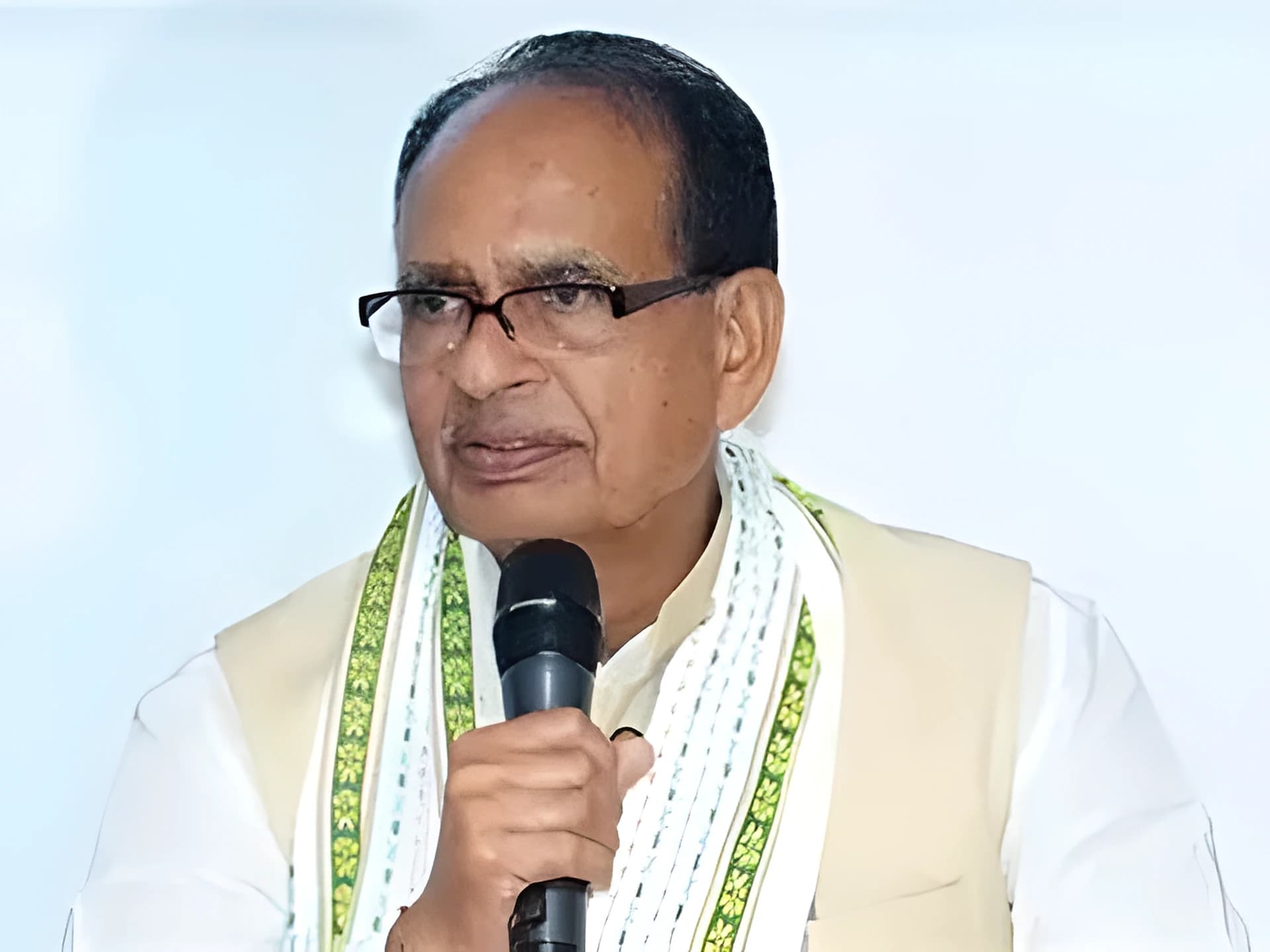 కాంగ్రెస్ ఓటములకు నాయకత్వమే కారణం