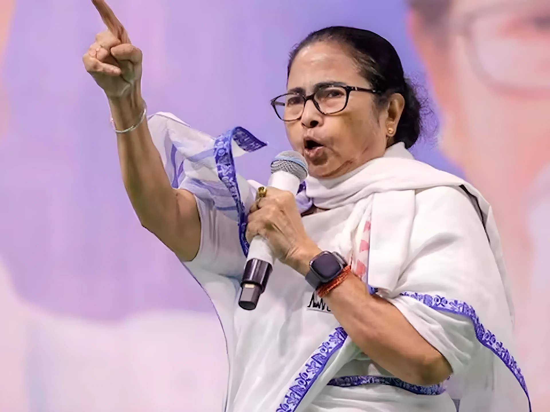 మమతా బెనర్జీపై హత్యాయత్నం!?