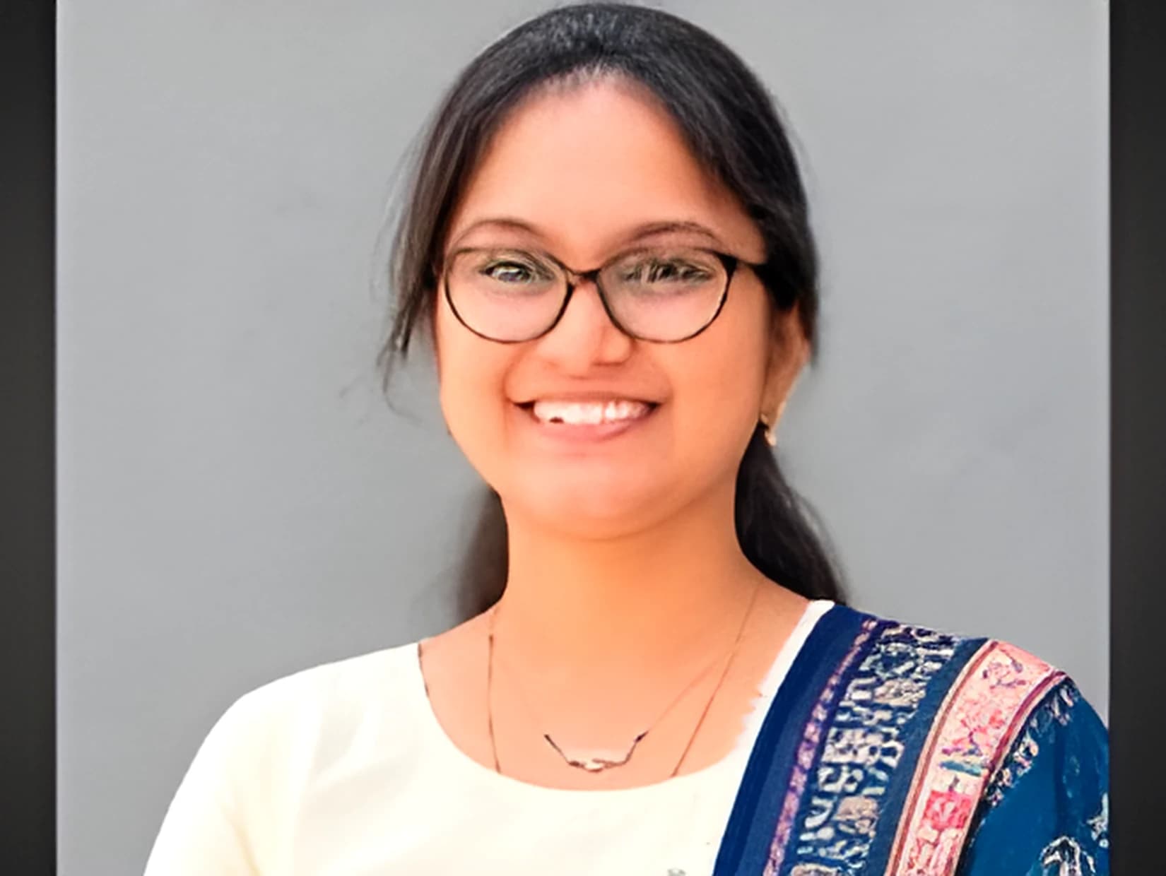 చీరాల వైసీపీ మున్సిపల్ ఛైర్మన్ అభ్యర్థిగా ఇస్లార్ల షెర్లీ