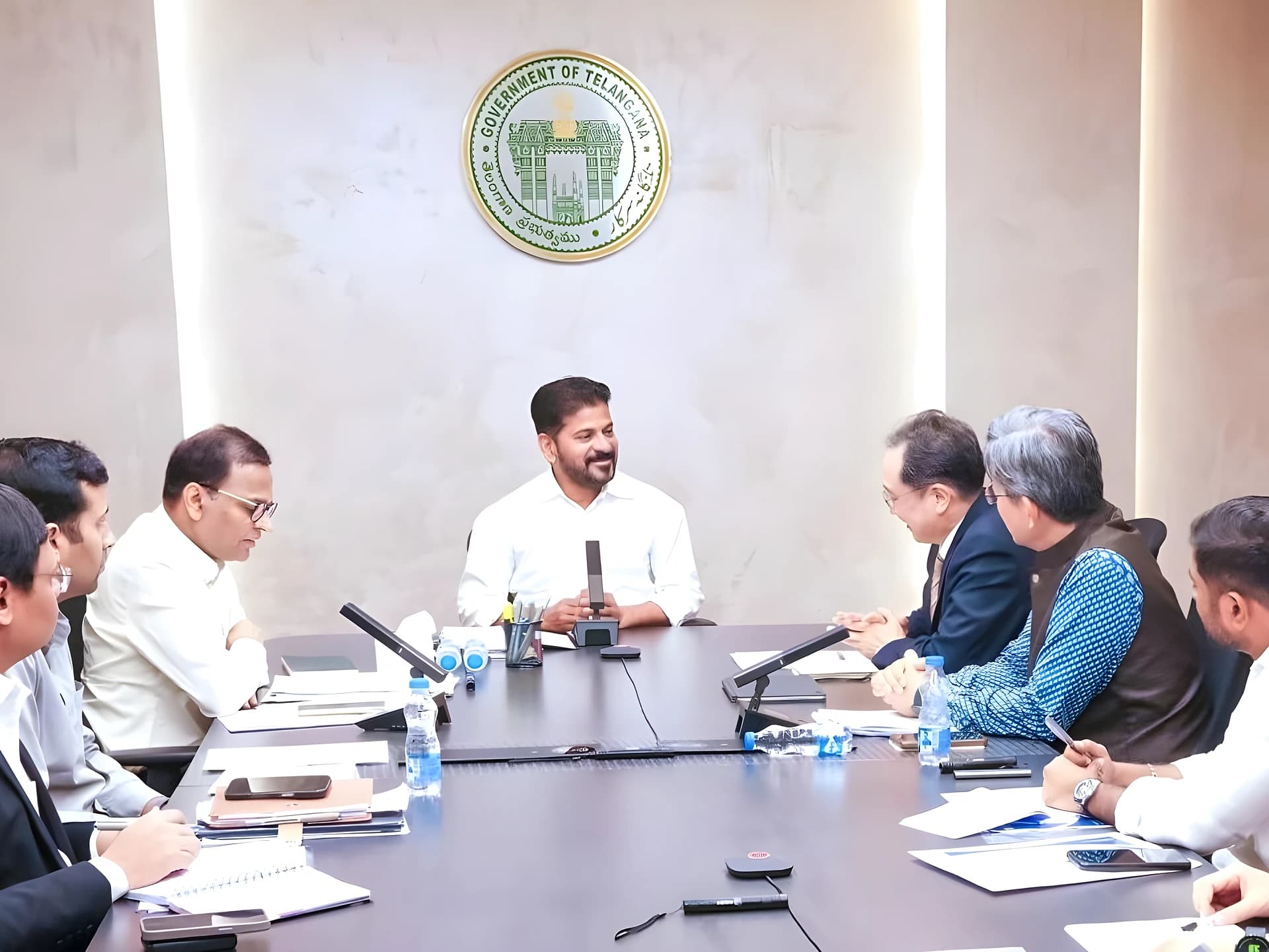తెలంగాణలో కార్ల కంపెనీ ఉద్యోగాల కళ!
