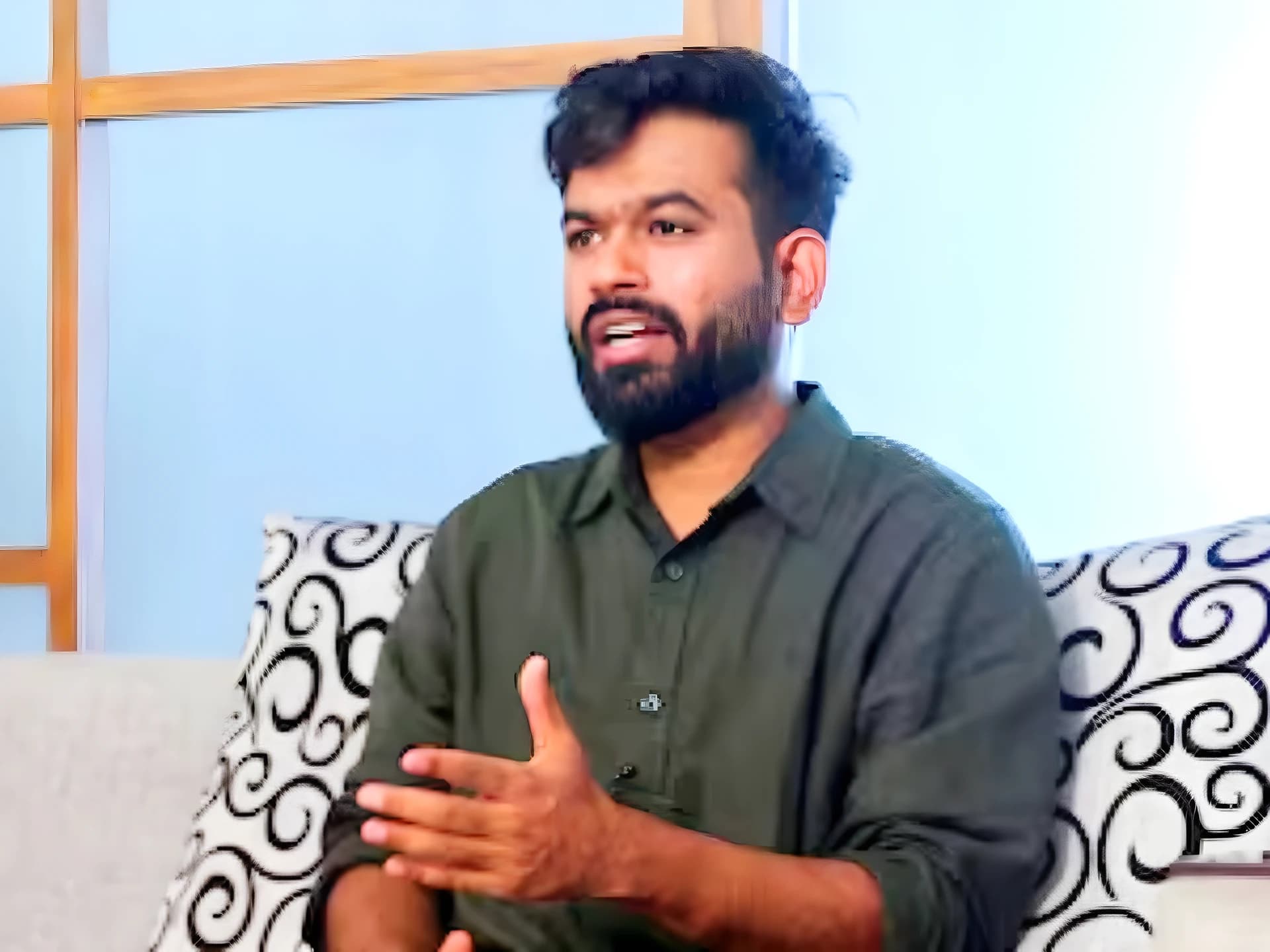 "అదేం ముహూర్తం ఢిల్లీ పోలీస్?": అభిజీత్ దీప్కే