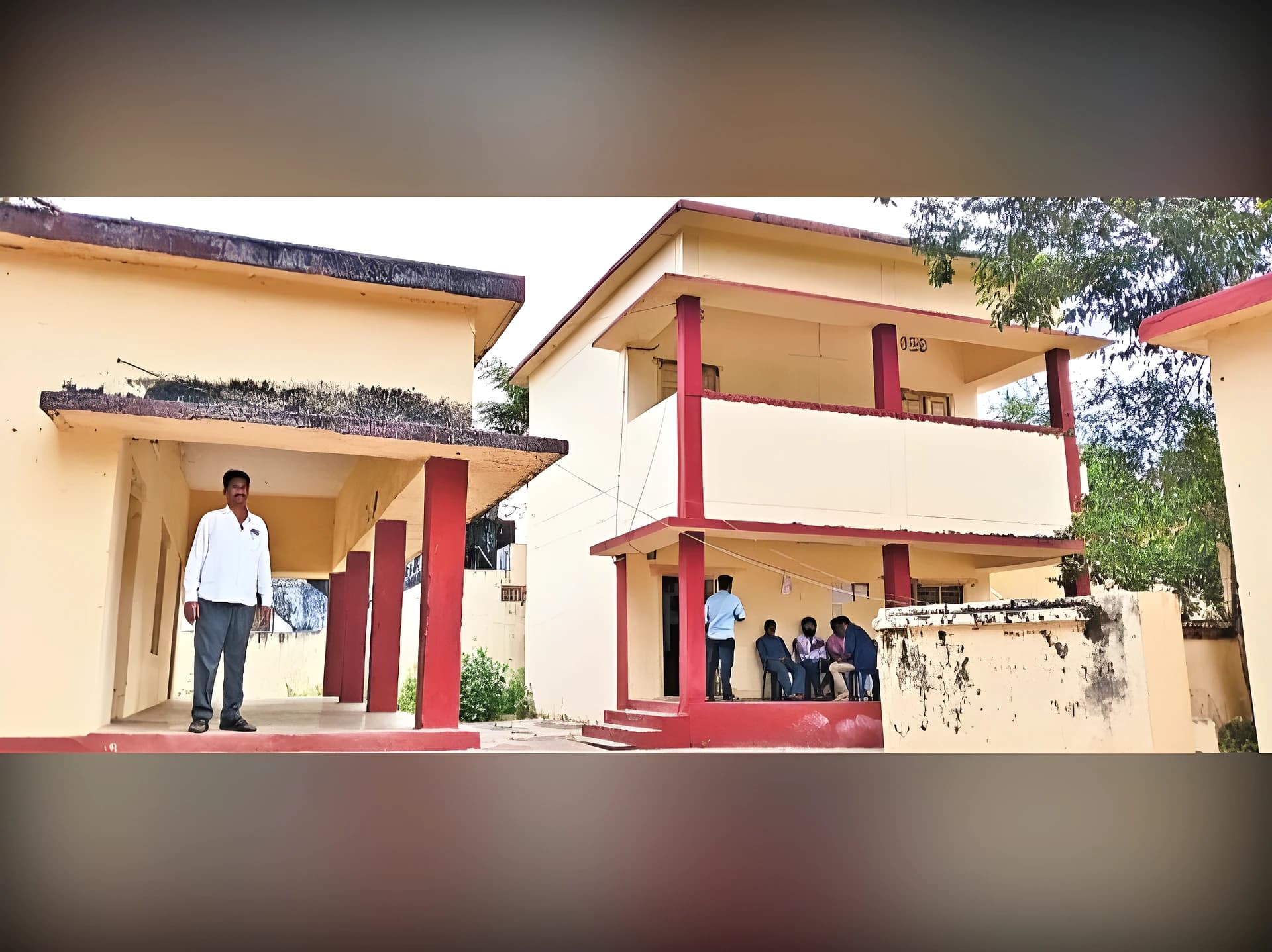 గిరిజన ప్రాంతాల్లో అన్రిజర్వ్డ్ సీట్ల కలకలం