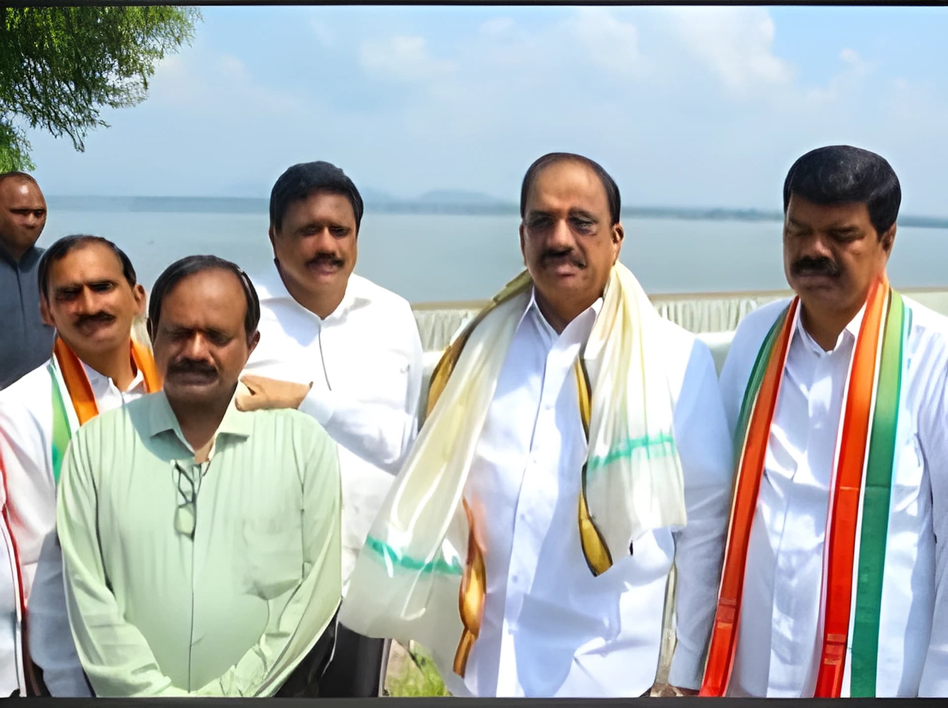 'ఆనకట్టల వద్ద నీటి నిల్వకు ప్రభుత్వం కసరత్తు'