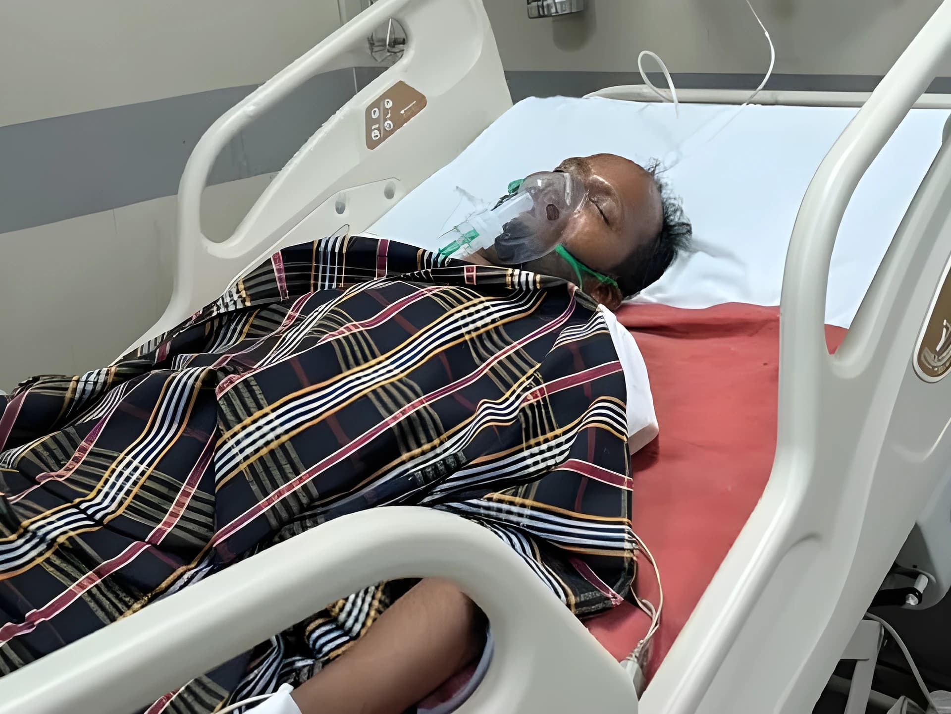 టైగర్ ష్రాఫ్ వీడియో కోసం వెళ్లి... ICUలో వ్లాగర్