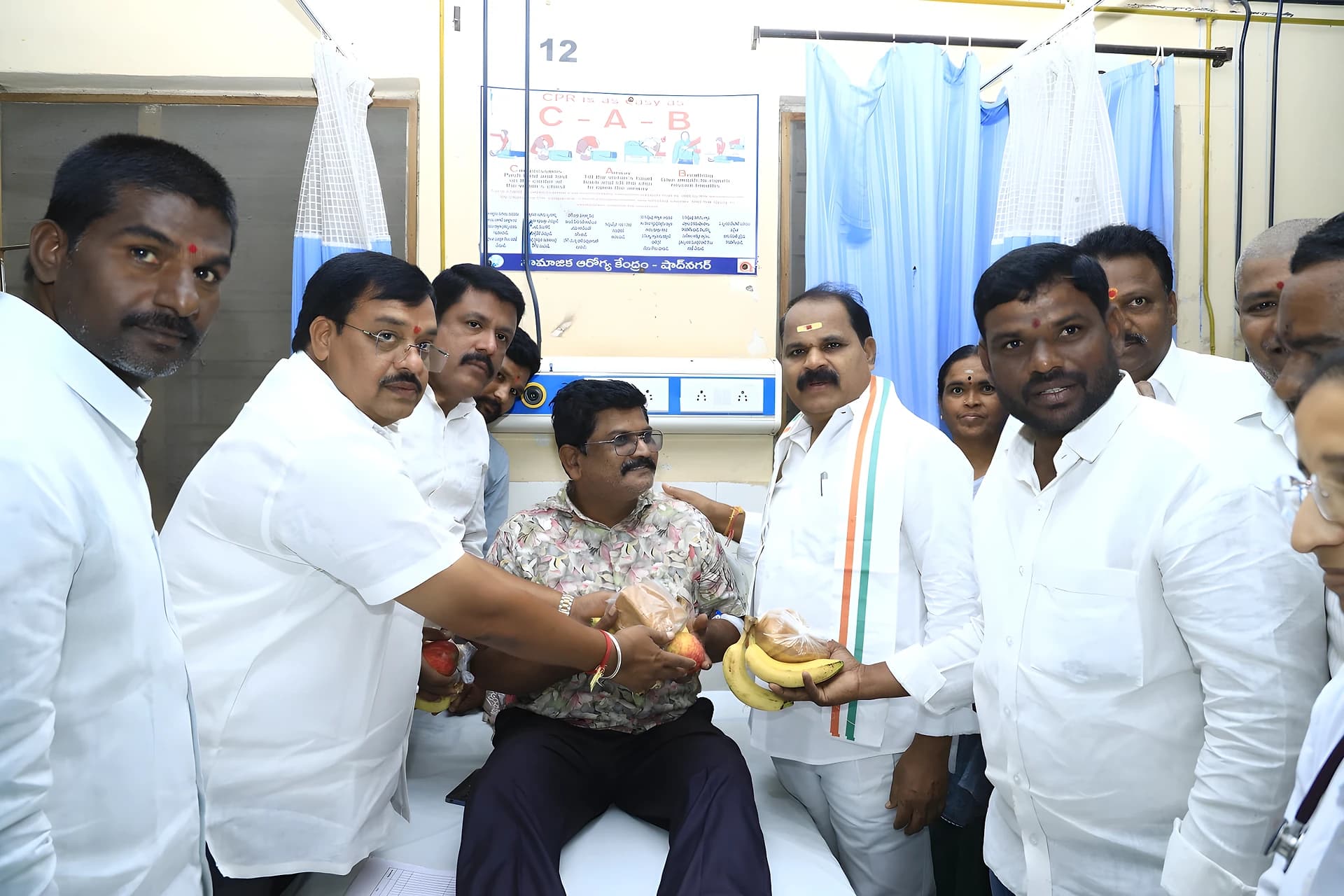 రాజీవ్ గాంధీ సేవలు మరువలేనివి: ఎమ్మెల్యే శంకర్