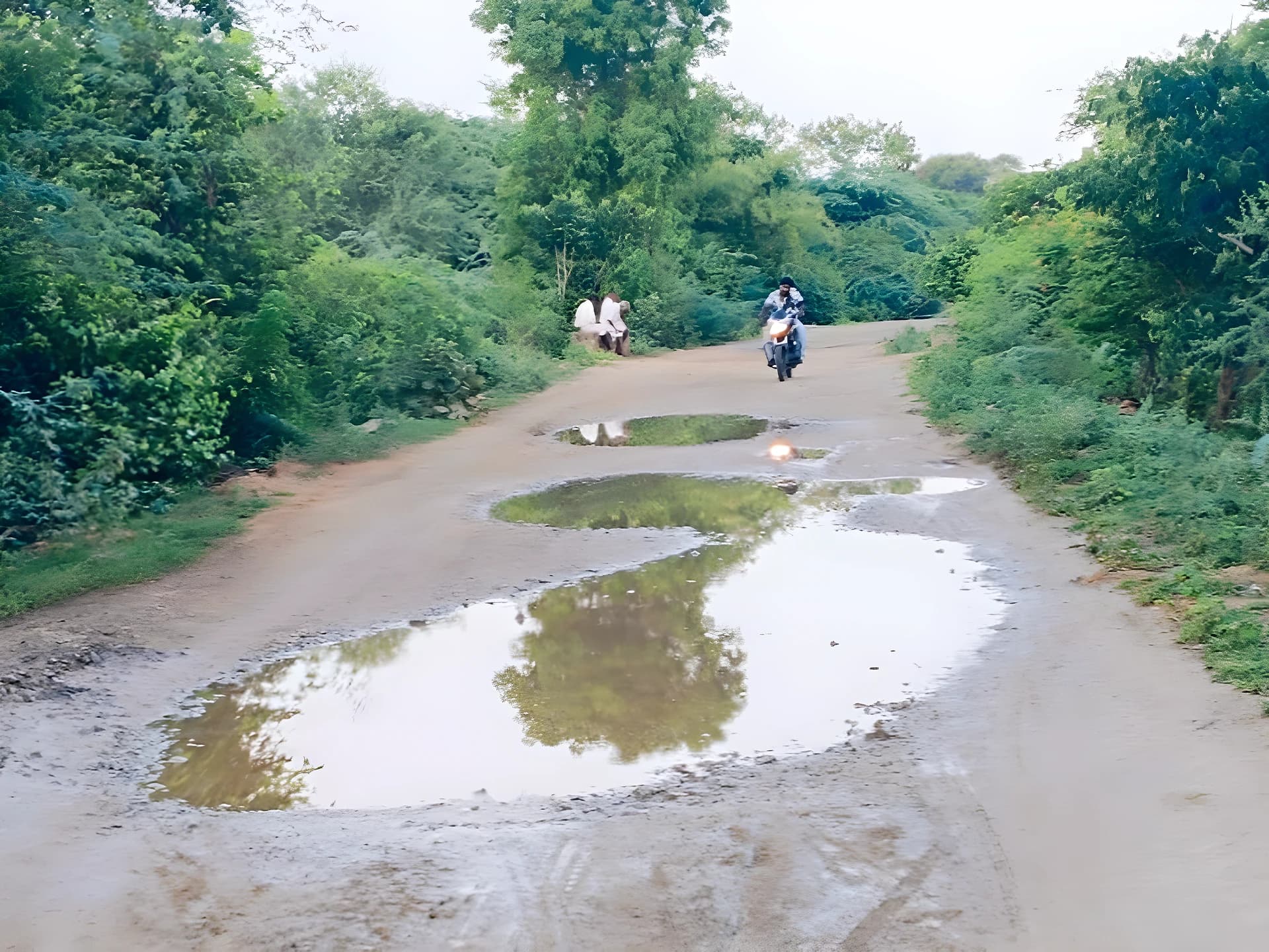 ఈ దారికి దారి చూపండి..