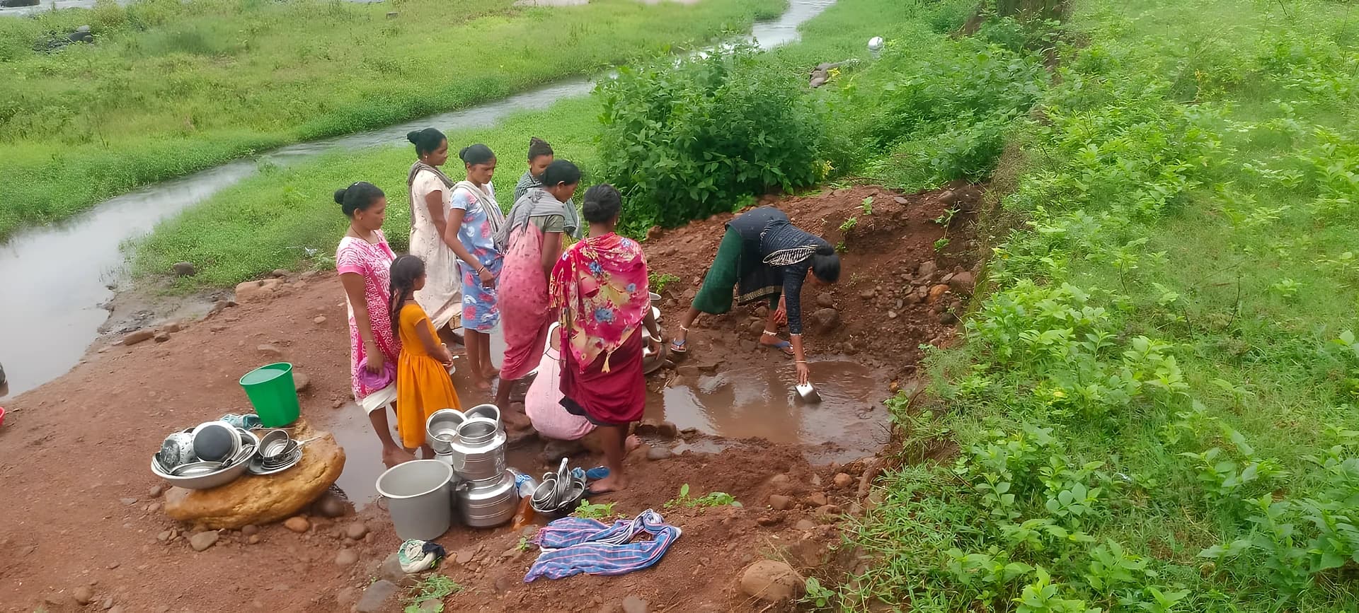 మూడు నెలలుగా తాగడానికి నీళ్లు లేవు