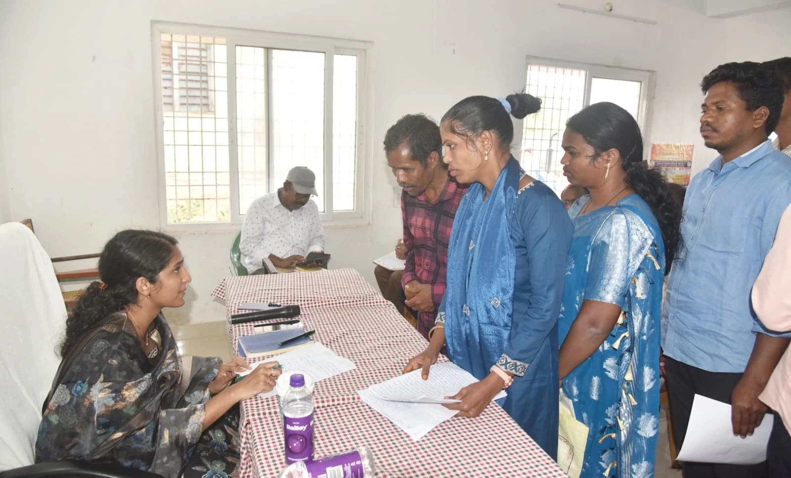 గన్నెల గ్రామంలో ప్రజాసమస్యల పరిష్కార వేదిక