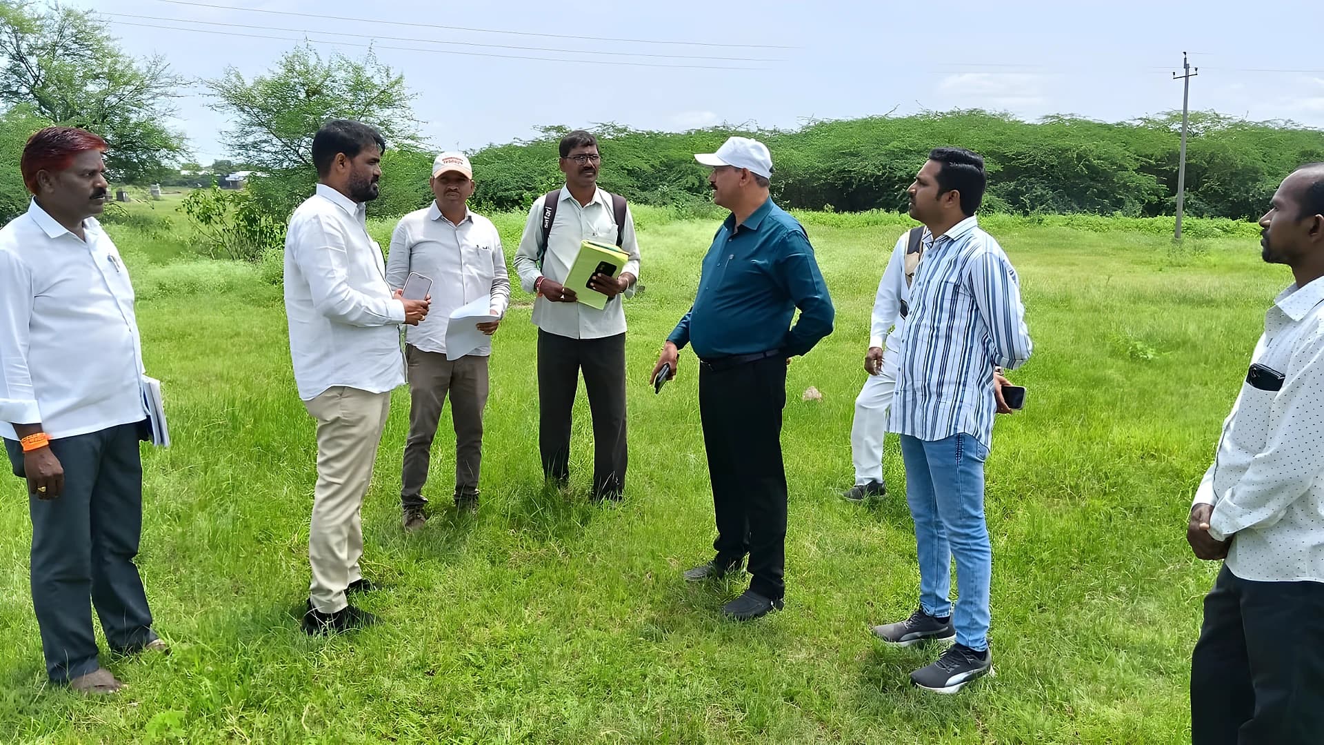 భీమదేవరపల్లిలో రీ-సర్వే.. అదనపు కలెక్టర్ తనిఖీ!