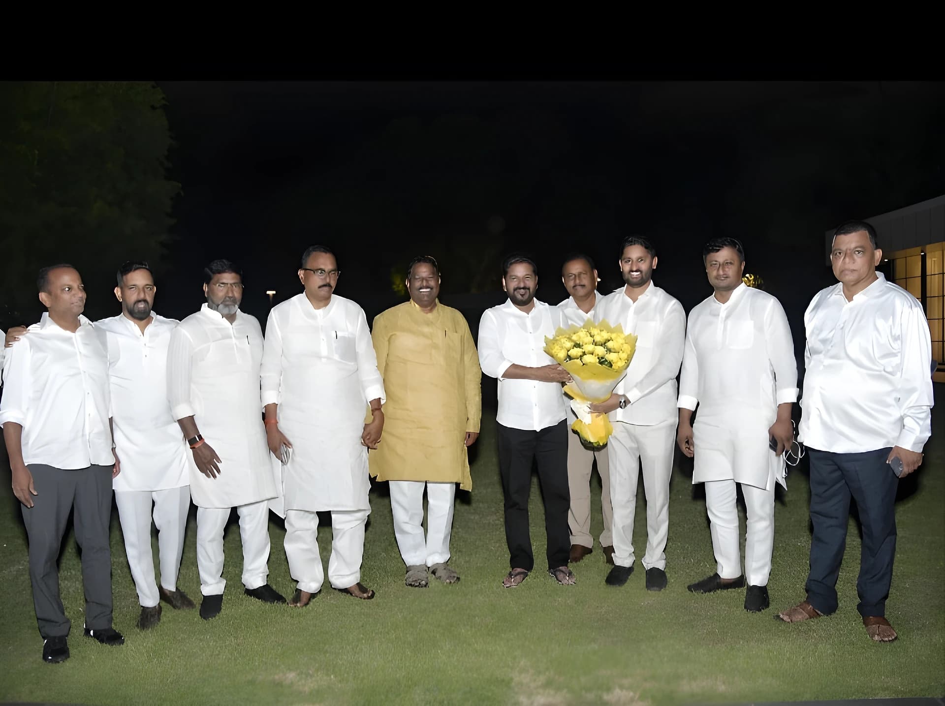 ఢిల్లీలో సీఎం రేవంత్ను కలిసిన మాధవరెడ్డి