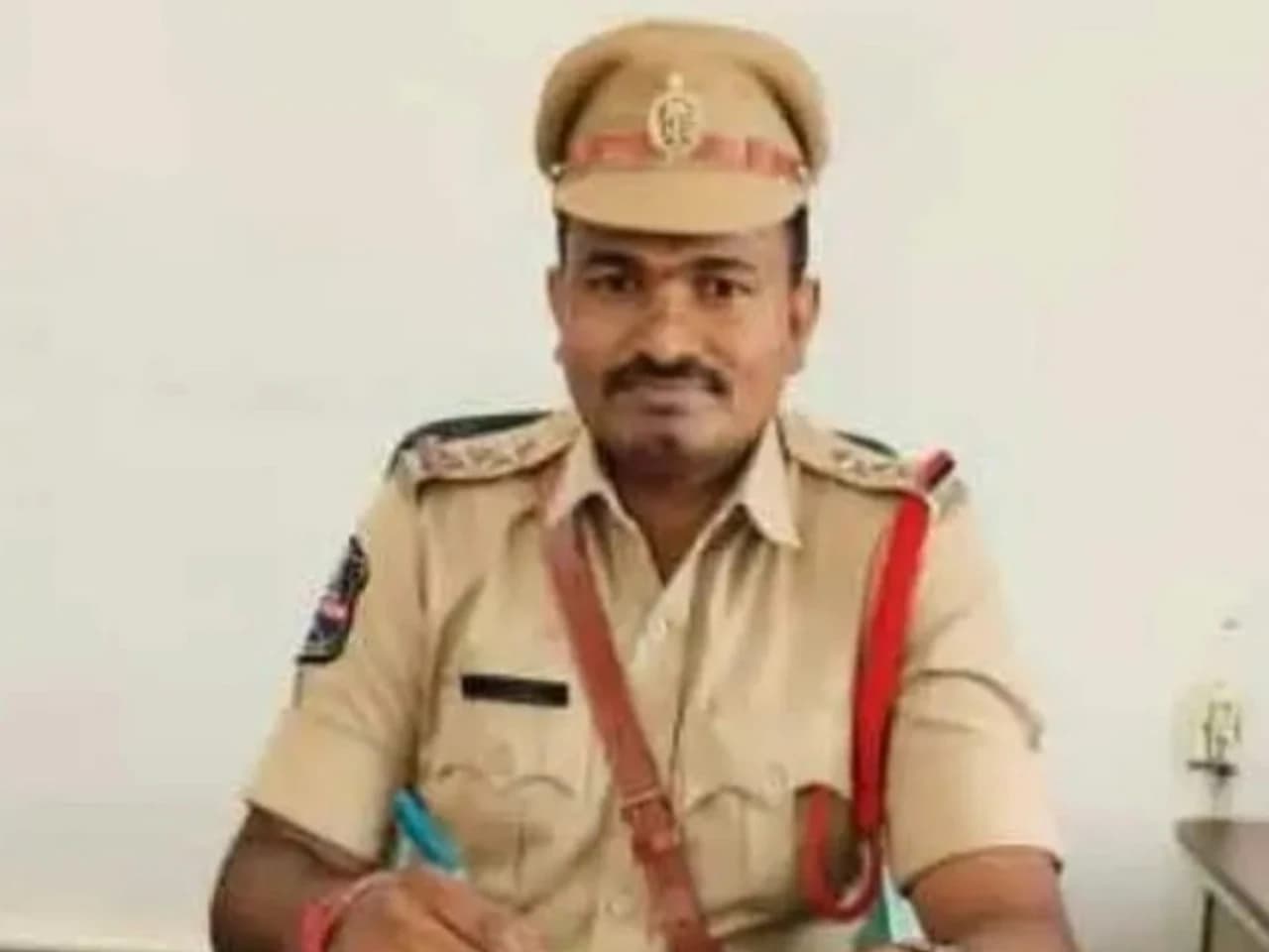 చెన్నారావుపేట ఎస్సైగా గోవర్ధన్
