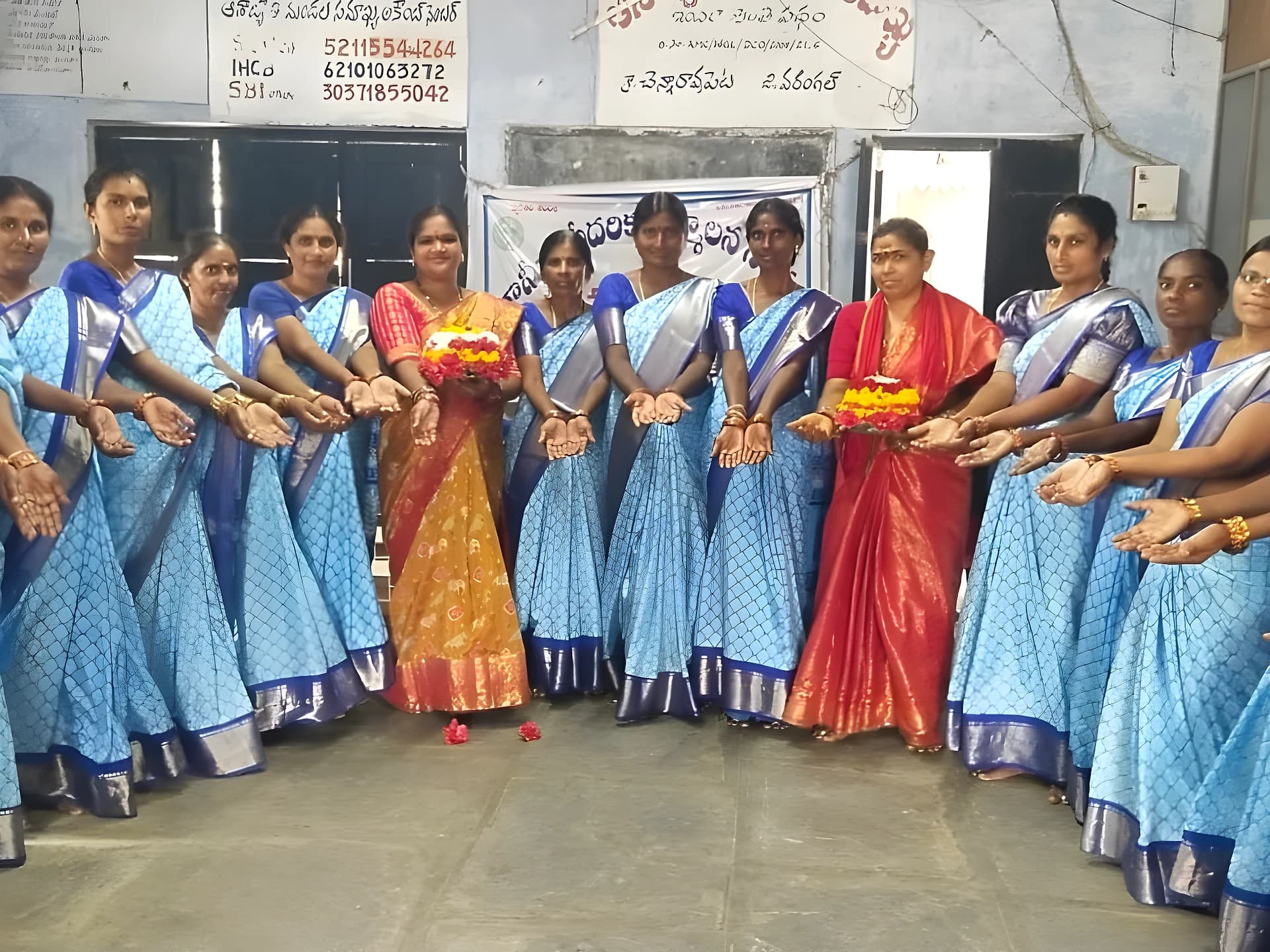 పద్మావతి సంఘంలో బతుకమ్మ ఫుల్ జోష్!