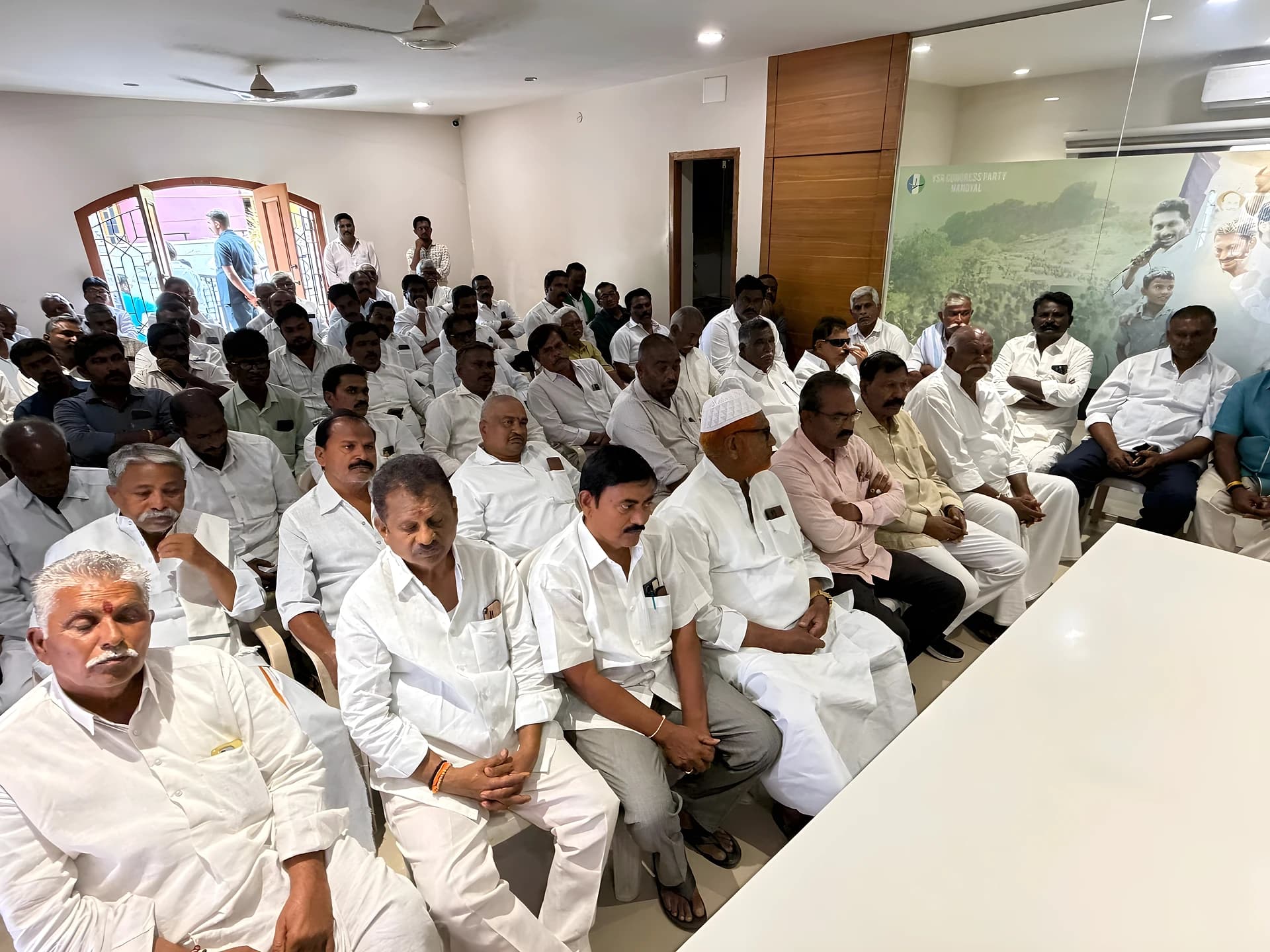 కూటమి ప్రభుత్వంతో వ్యవసాయ సంక్షోభం: శిల్పా రవిచంద్ర
