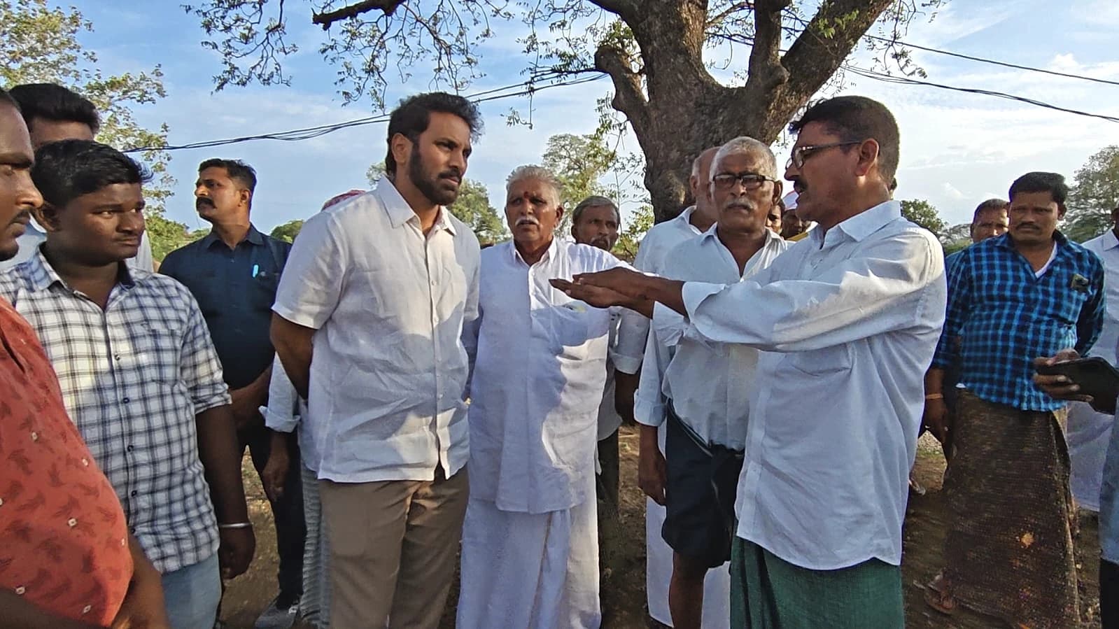 శ్రీశైలం నీళ్లపై మాజీ MLA శిల్పా రవి ఫైర్!