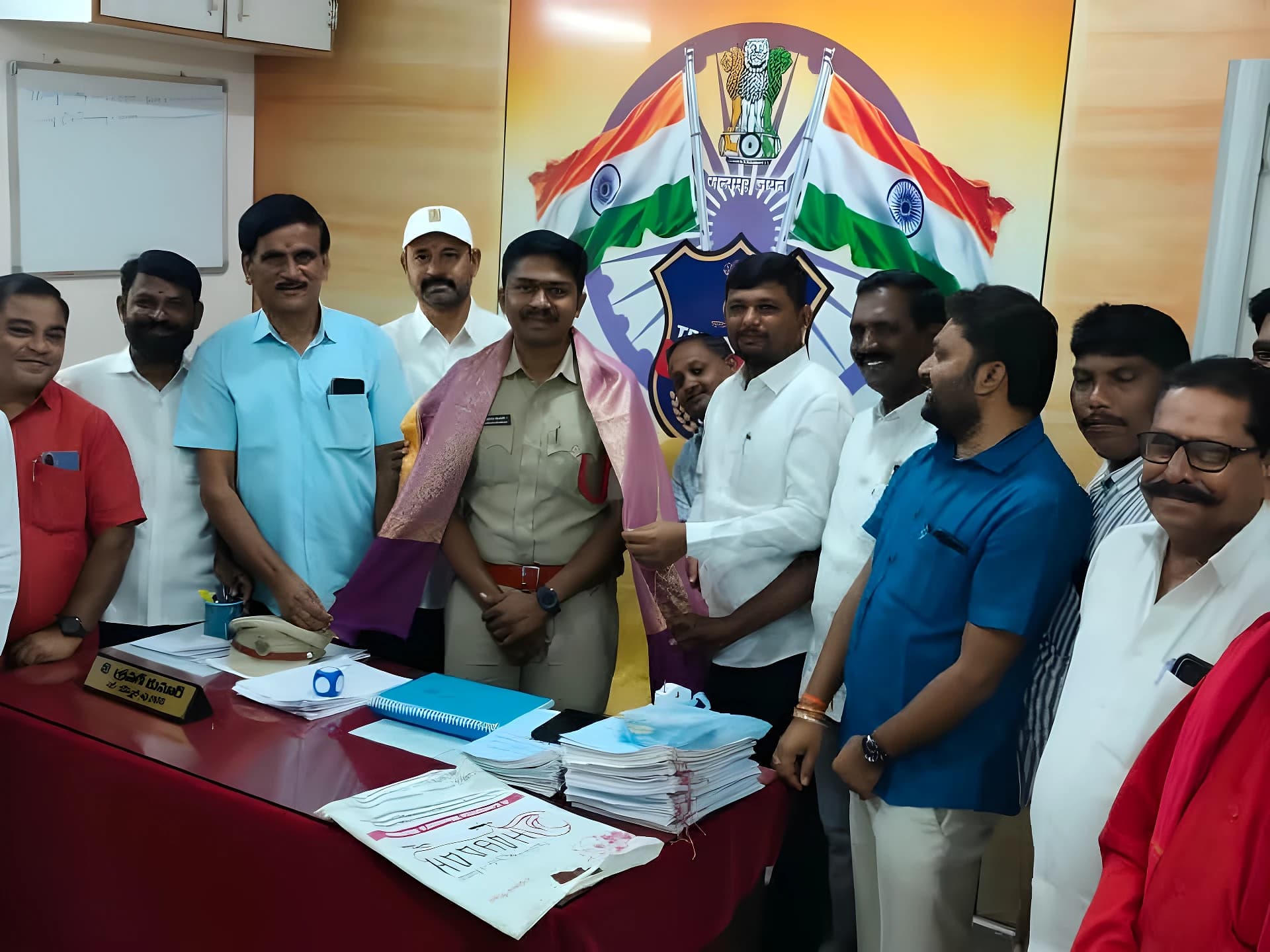 ప్రజల సహకారంతోనే శాంతిభద్రతల పరిరక్షణ