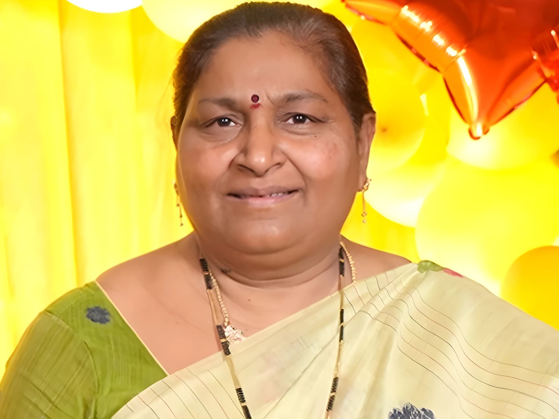 మున్సిపల్ చైర్మన్ కూటమి అభ్యర్థిగా మండలనేని పద్మావతి