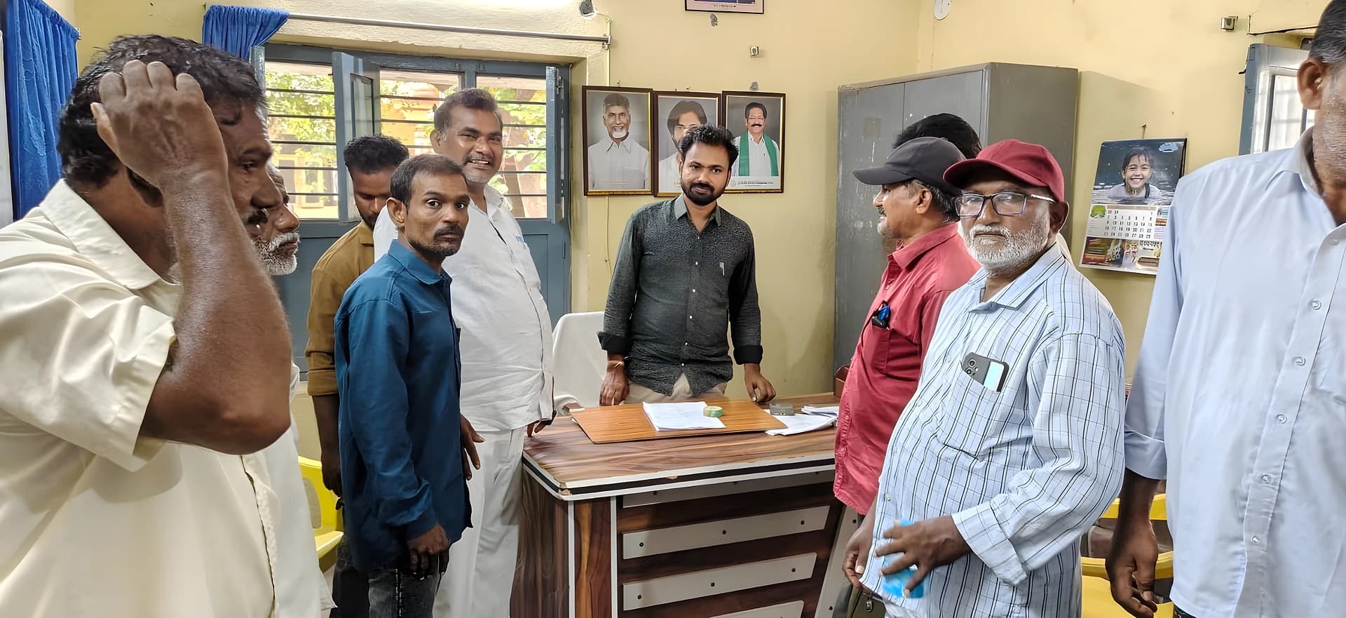 దళితుల స్మశాన భూమి ఆక్రమణ..