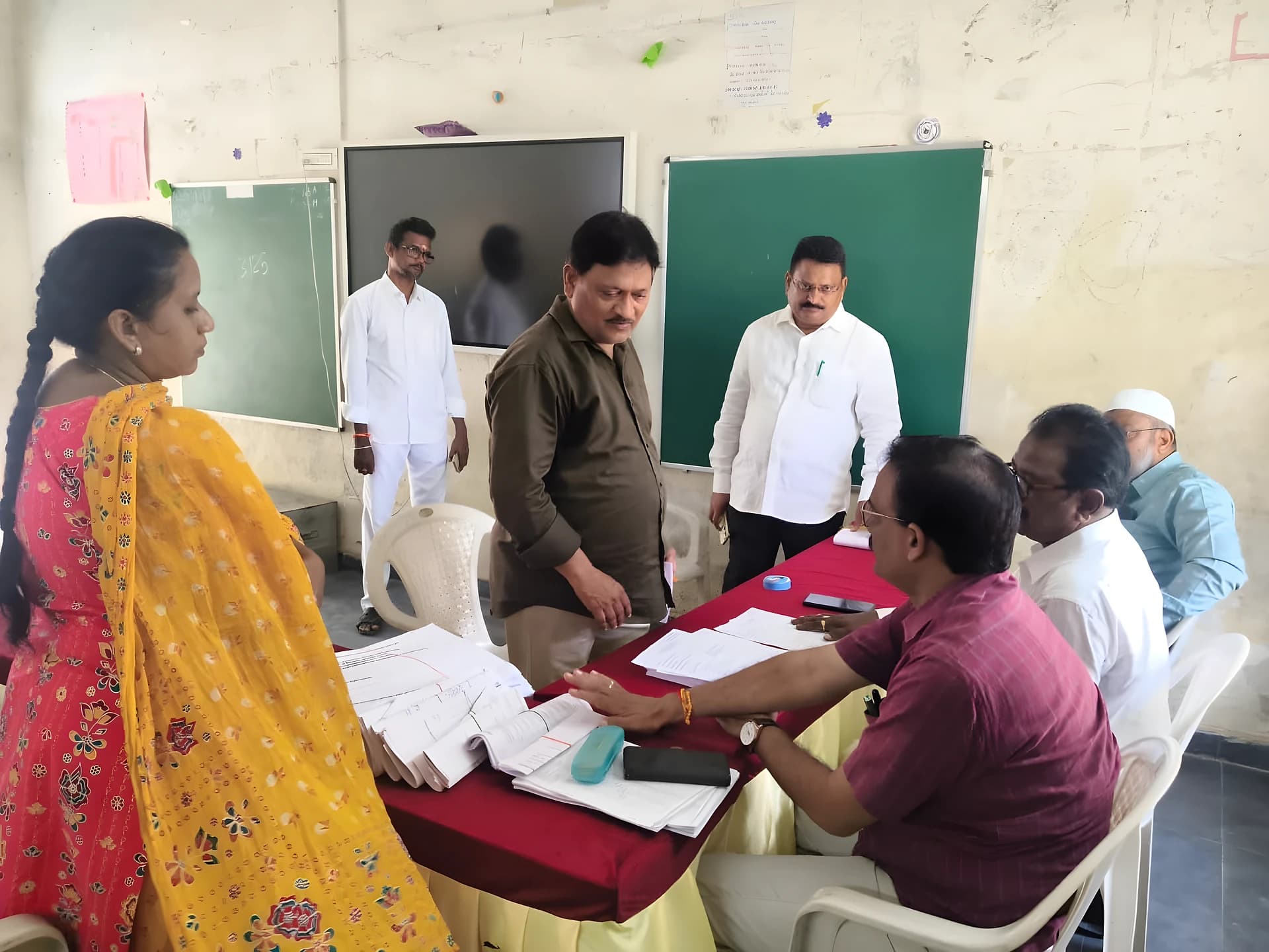 కొండపల్లి మున్సిపల్ నామినేషన్లకు సర్వం సిద్ధం