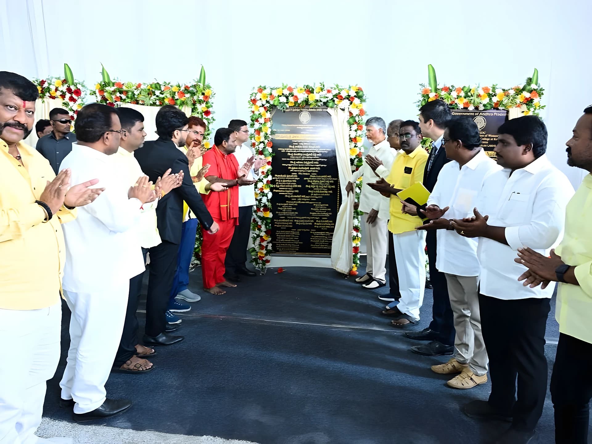 కుప్పంలో రూ.38 కోట్ల అభివృద్ధి పనులకు శ్రీకారం