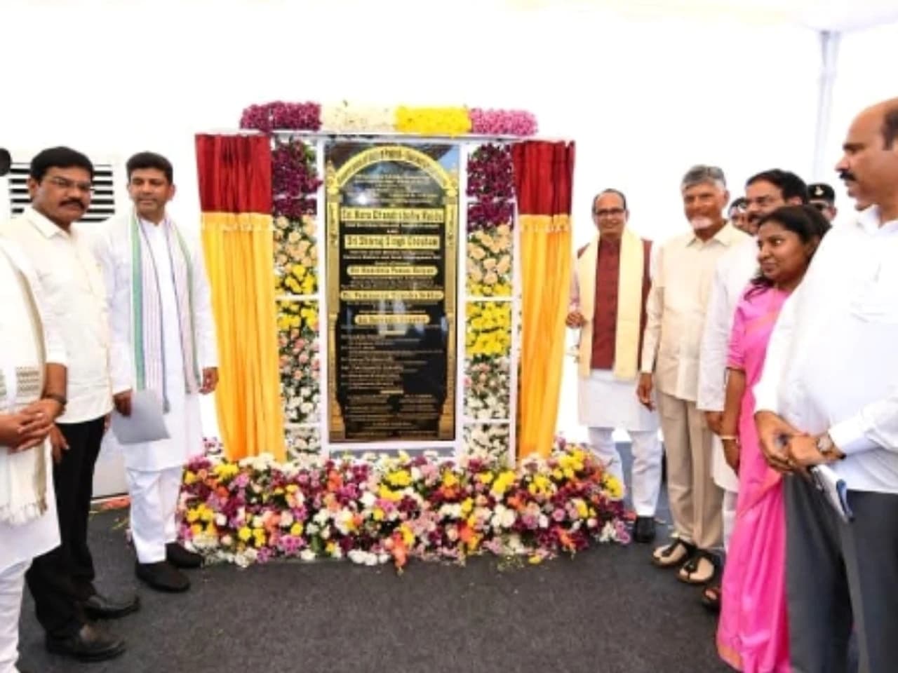 3D ప్రింటింగ్ టెక్నాలజీతో 3 లక్షల ఇళ్లు