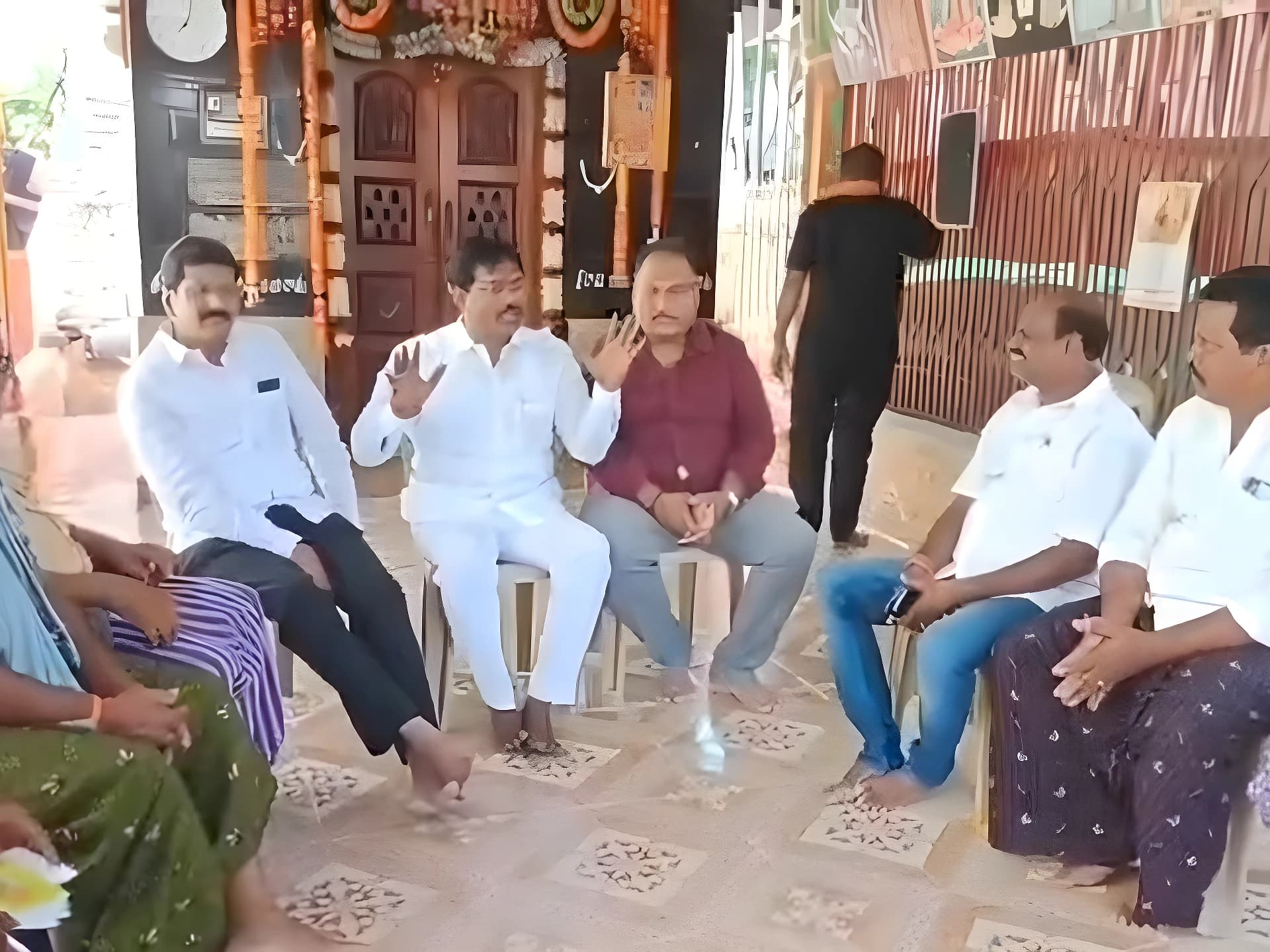 దుగ్గిరాలలో జనసేన నేతల సమావేశం
