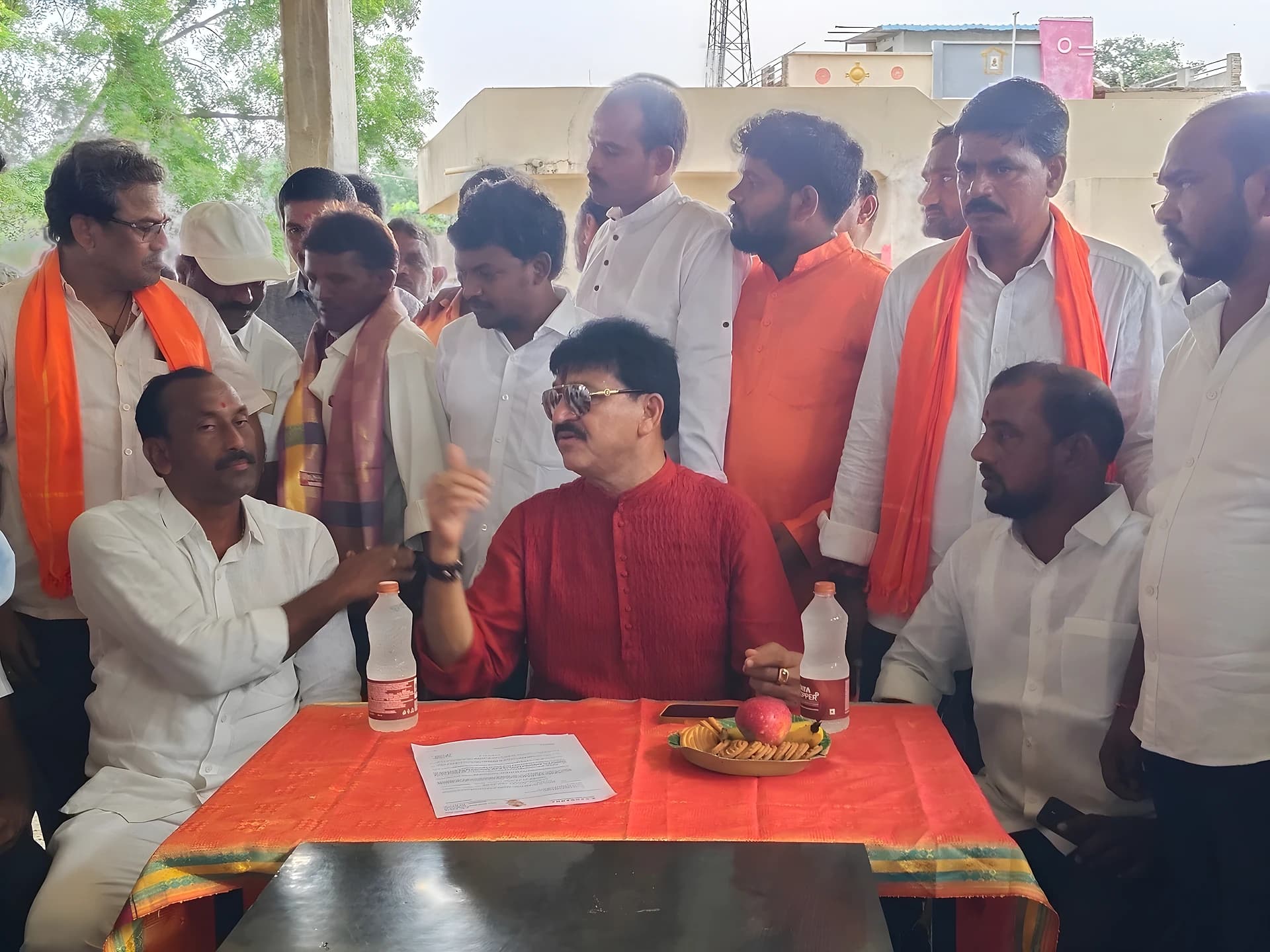 నందిపేటలో మినీ స్టేడియం స్థల పరిశీలన