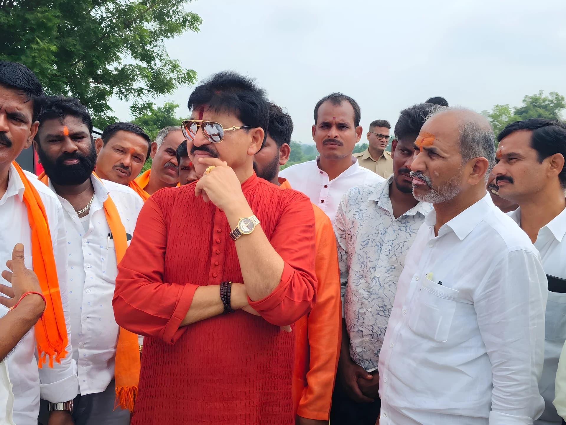 నందిపేటలో మినీ స్టేడియం స్థల పరిశీలన