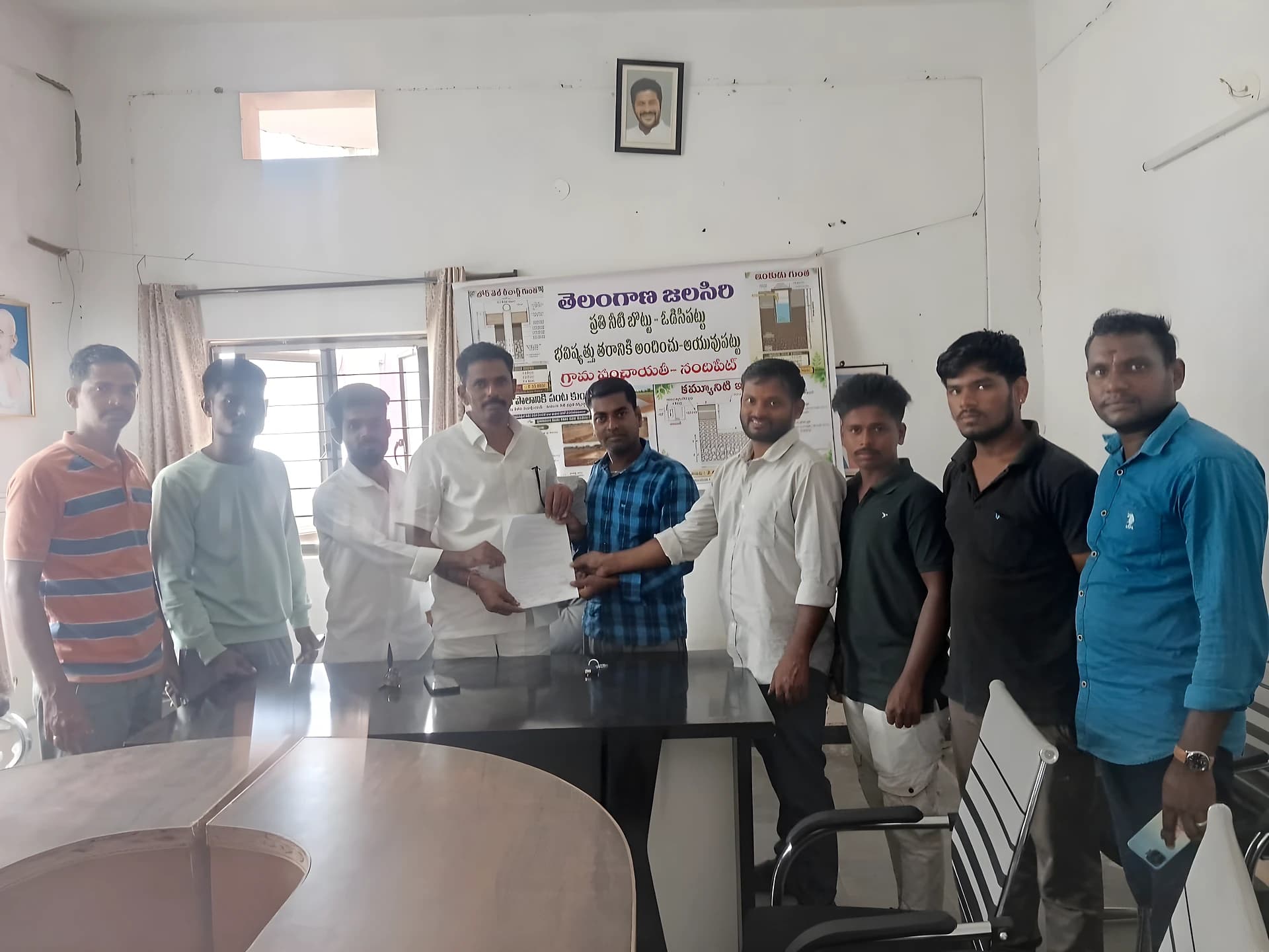 కోతుల బెడద ముదురుతోంది.. నందిపేట్ టెన్షన్!