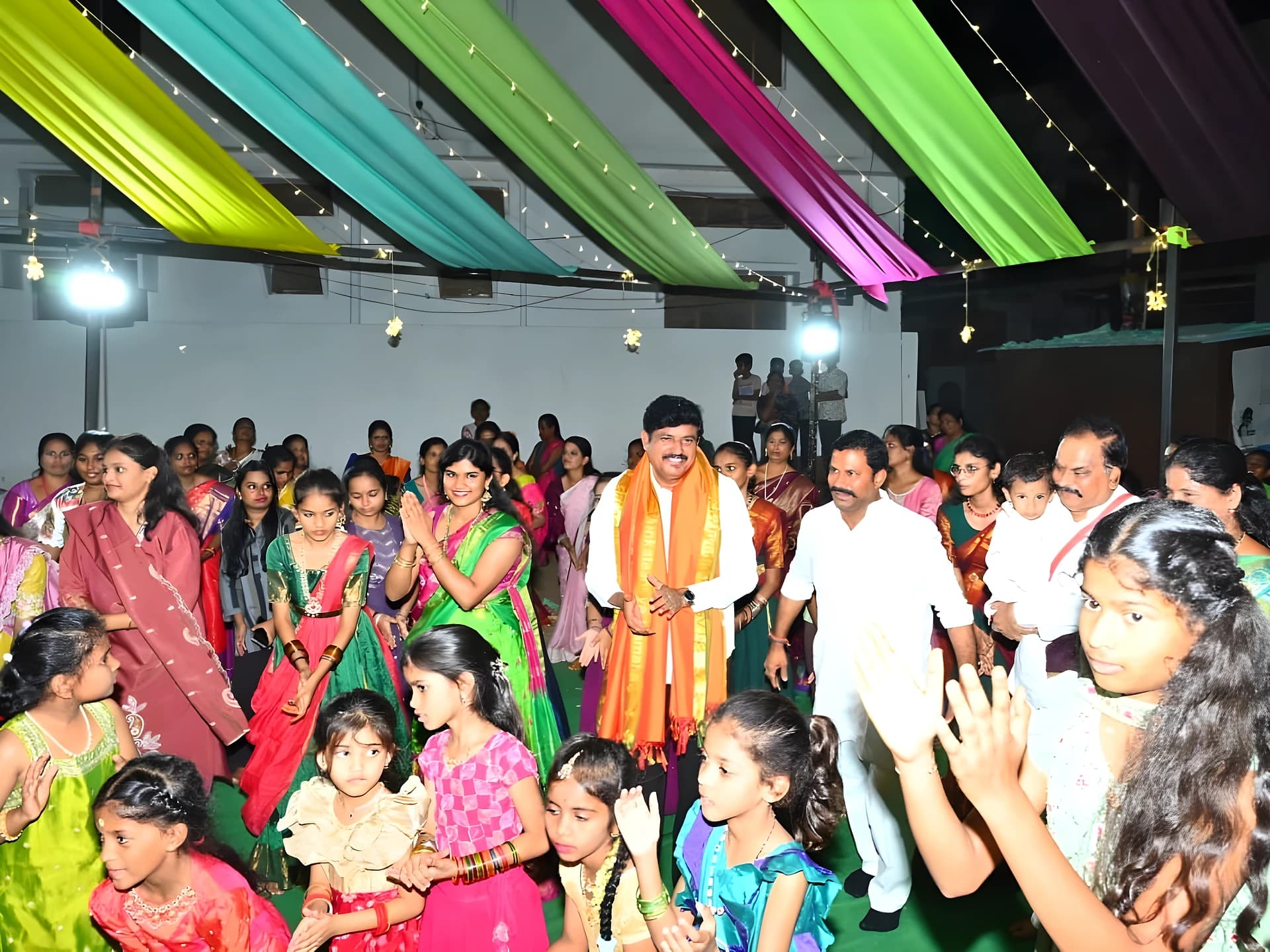 సాయిపూర్లో ఘనంగా బతుకమ్మ సంబరాలు