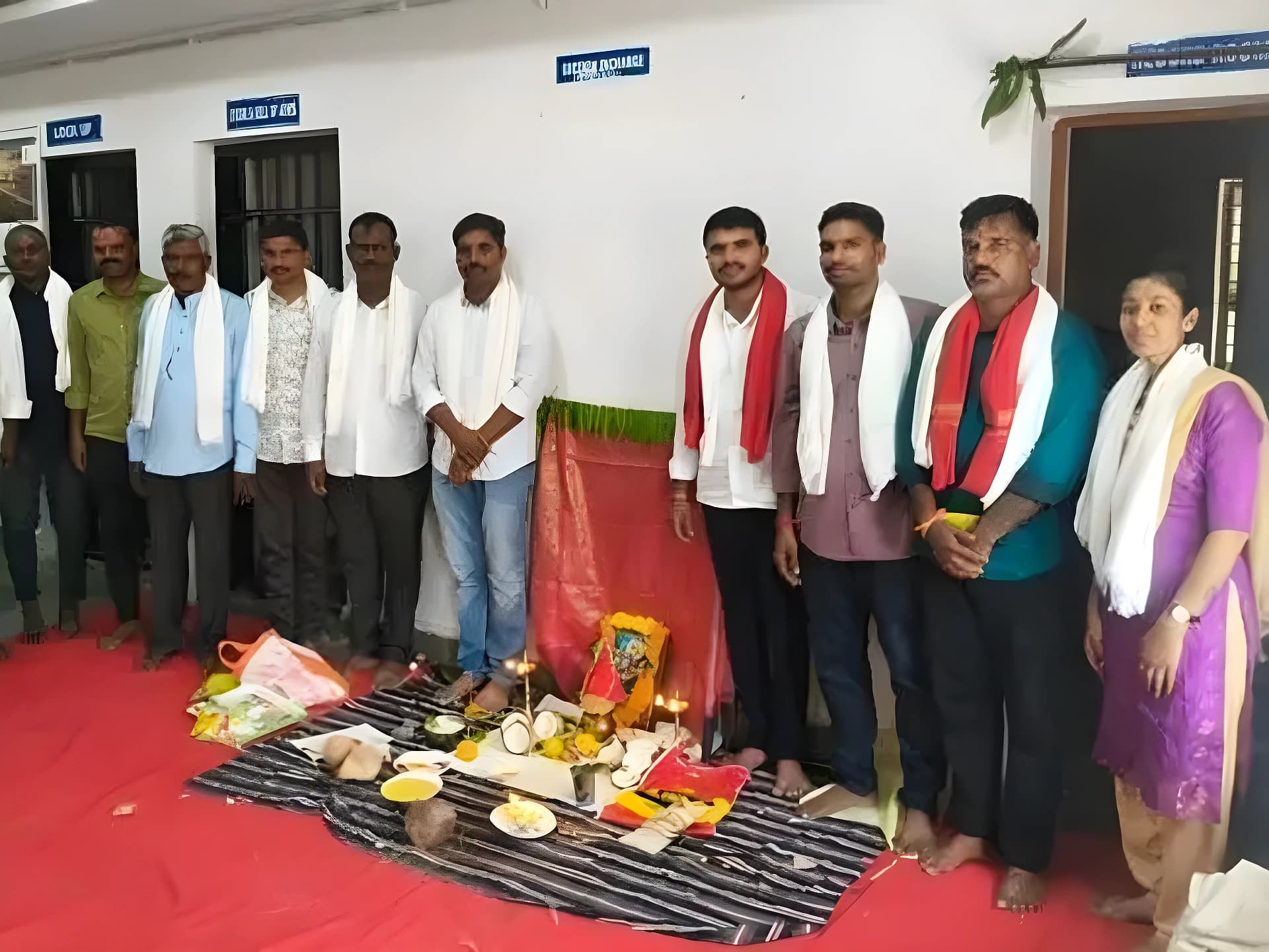 యాలాల పోలీస్ స్టేషన్లో ఘనంగా ఆయుధ పూజలు..