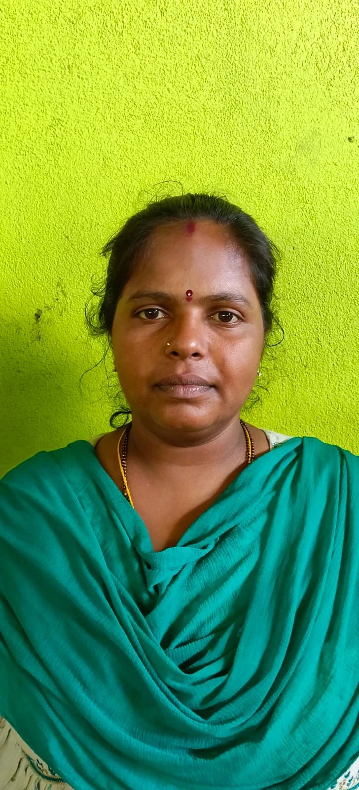 మహిళా ఆటో డ్రైవర్లకు సంక్షేమ బోర్డు కావాలి