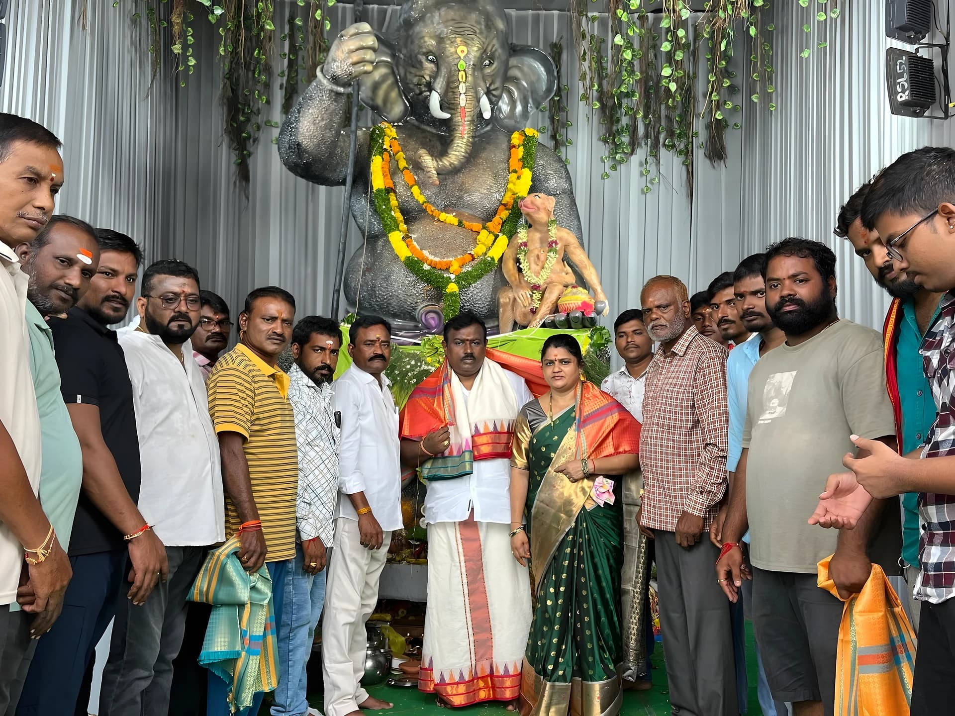 వినాయకుడిని దర్శించుకున్న చైర్పర్సన్