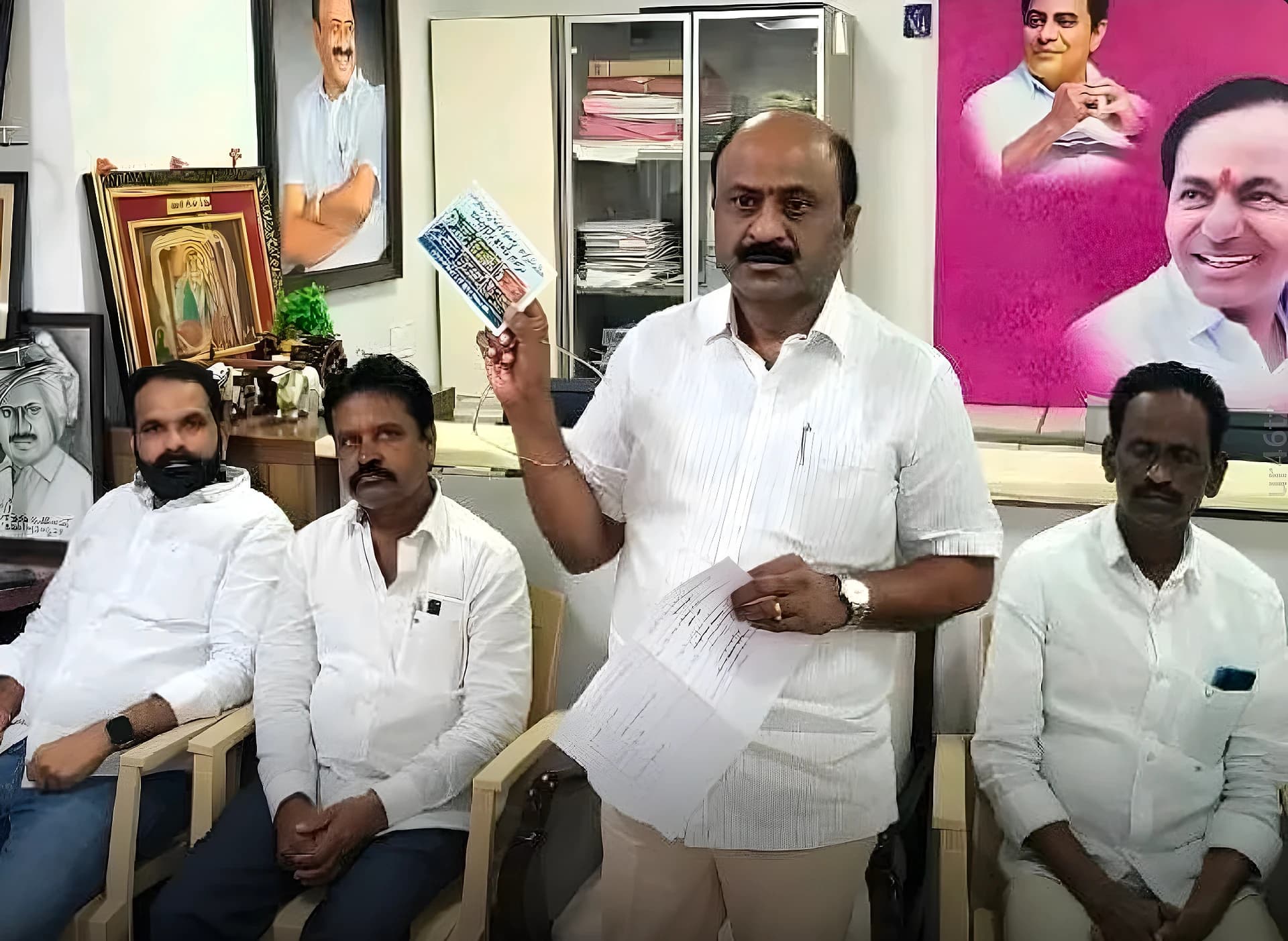 కాంగ్రెస్ హామీలపై బీఆర్ఎస్ పోరుబాట: ధర్మారెడ్డి