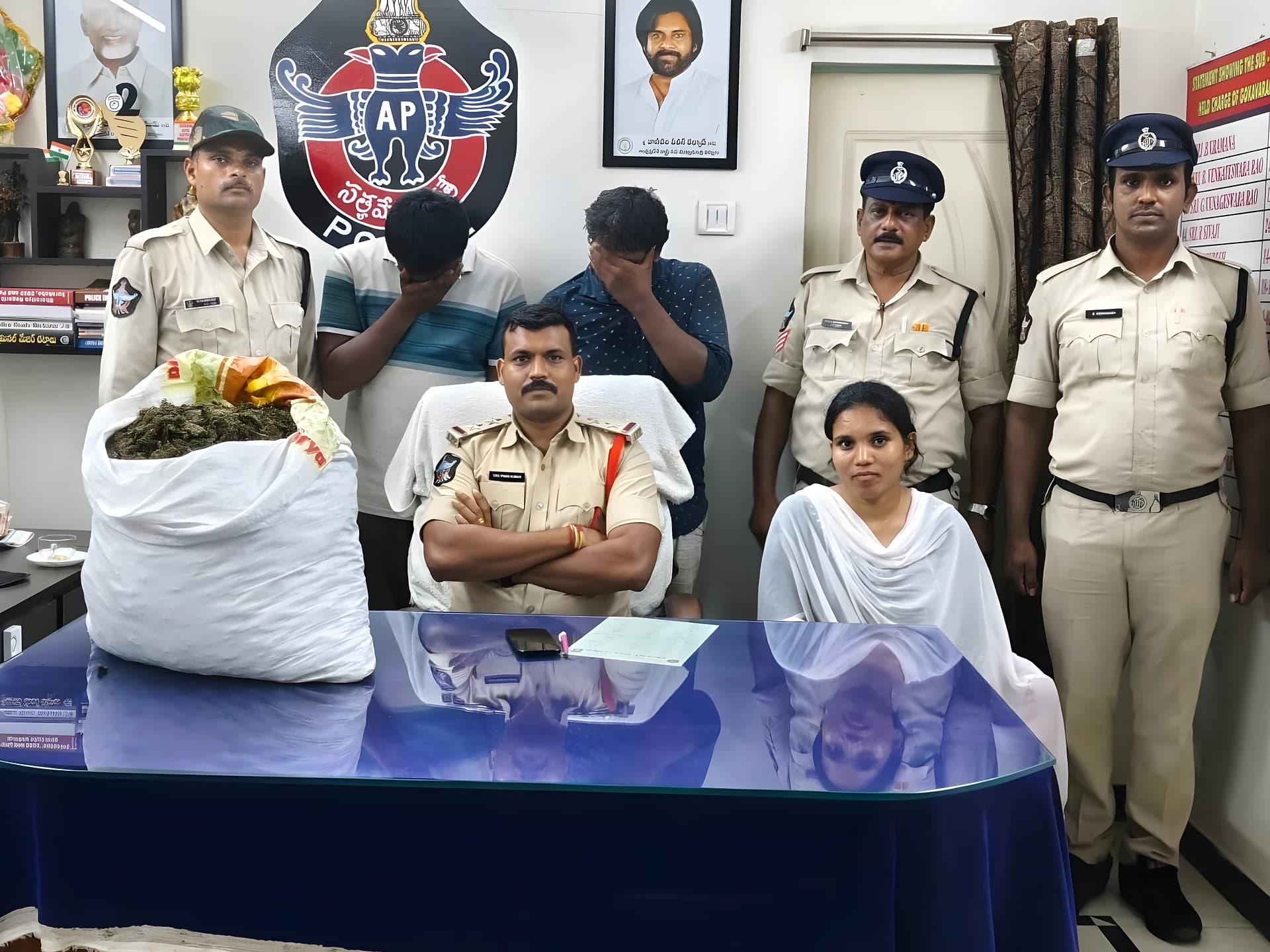 ఒకే రోజు రెండు చోట్ల గంజాయి పట్టివేత