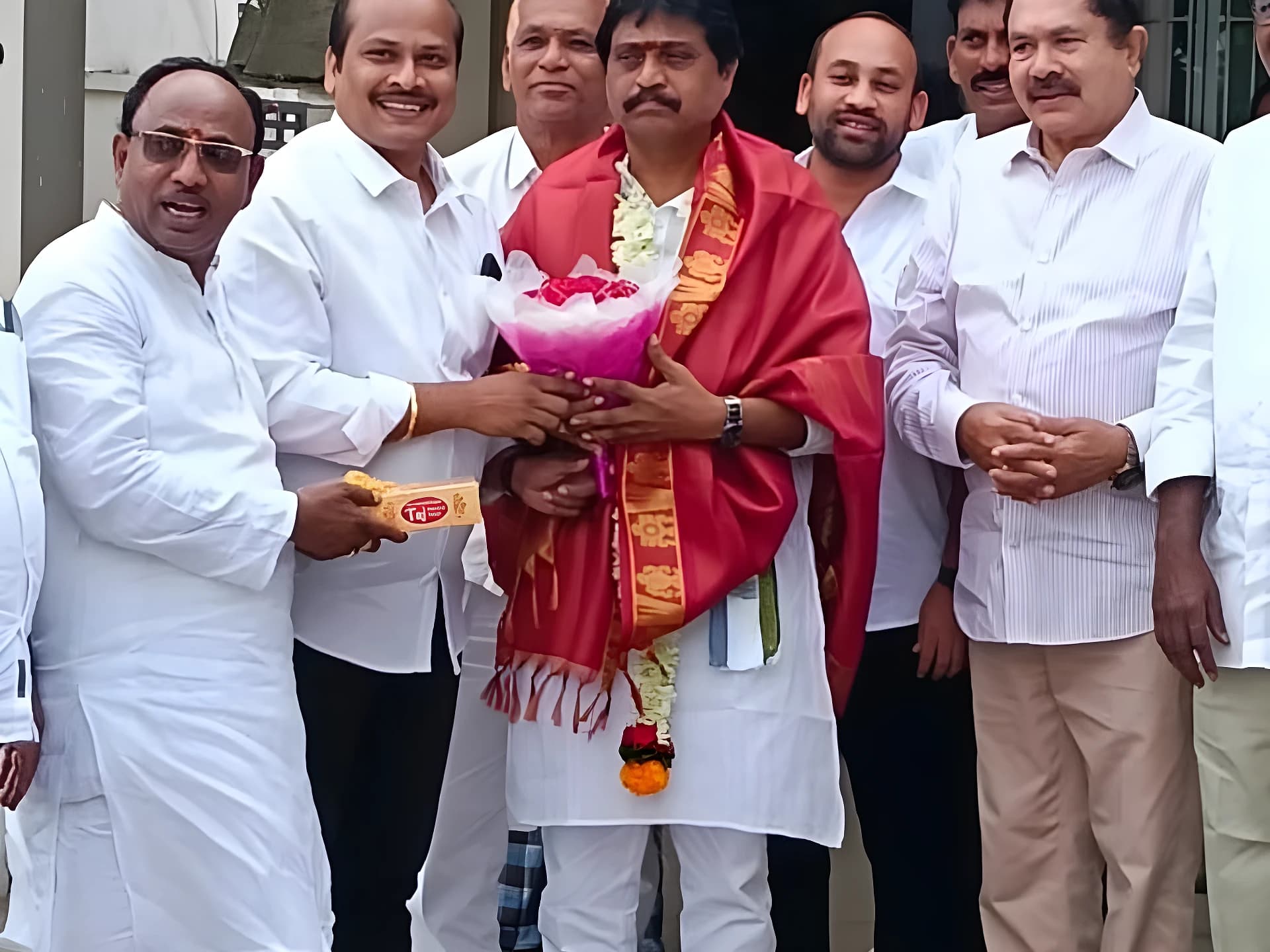 చంద్రశేఖర్ నాయకత్వంలో పార్టీ బలోపేతానికి కృషి