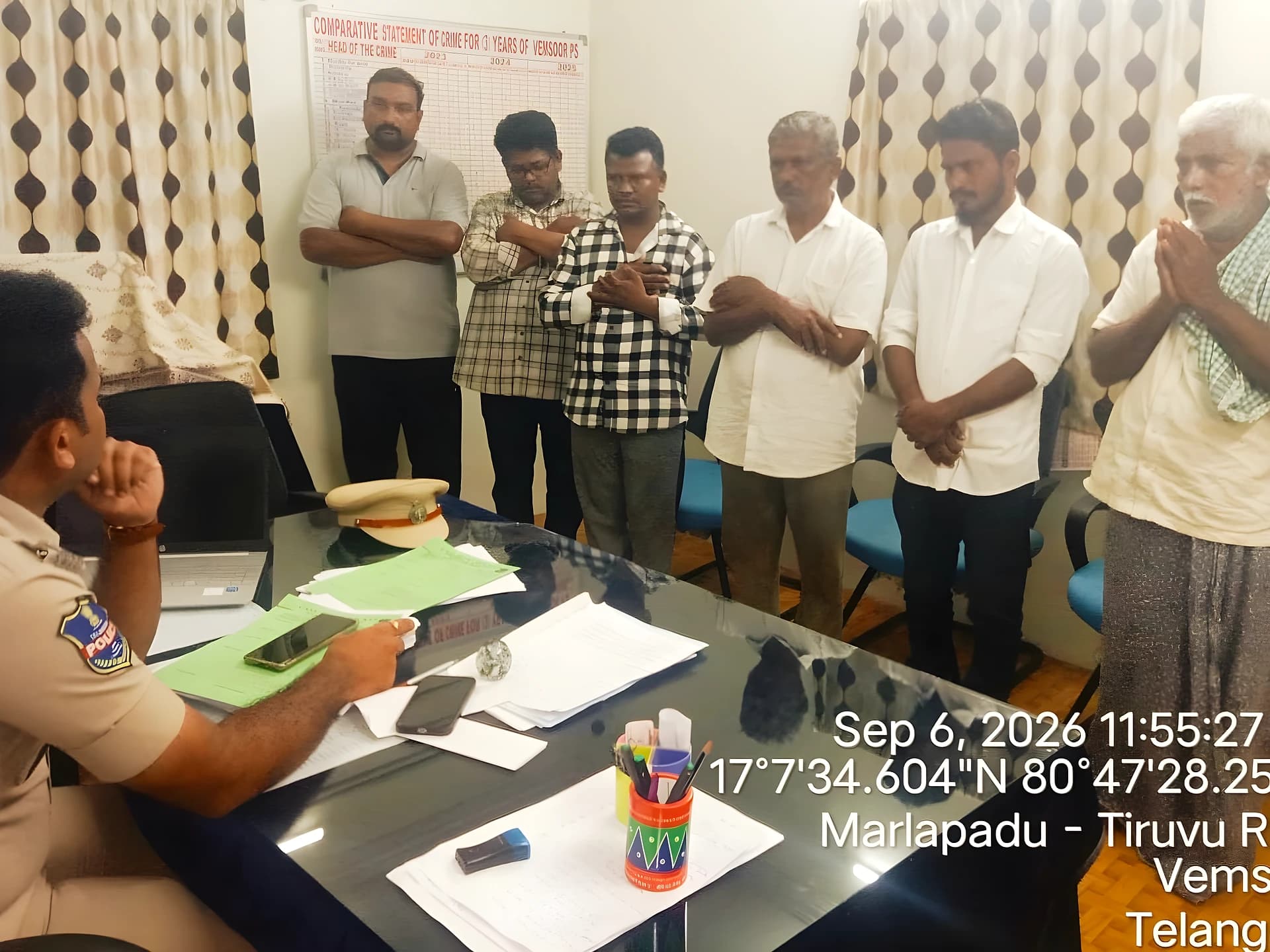 పేకాటరాయుళ్లకు పోలీసుల కౌన్సెలింగ్