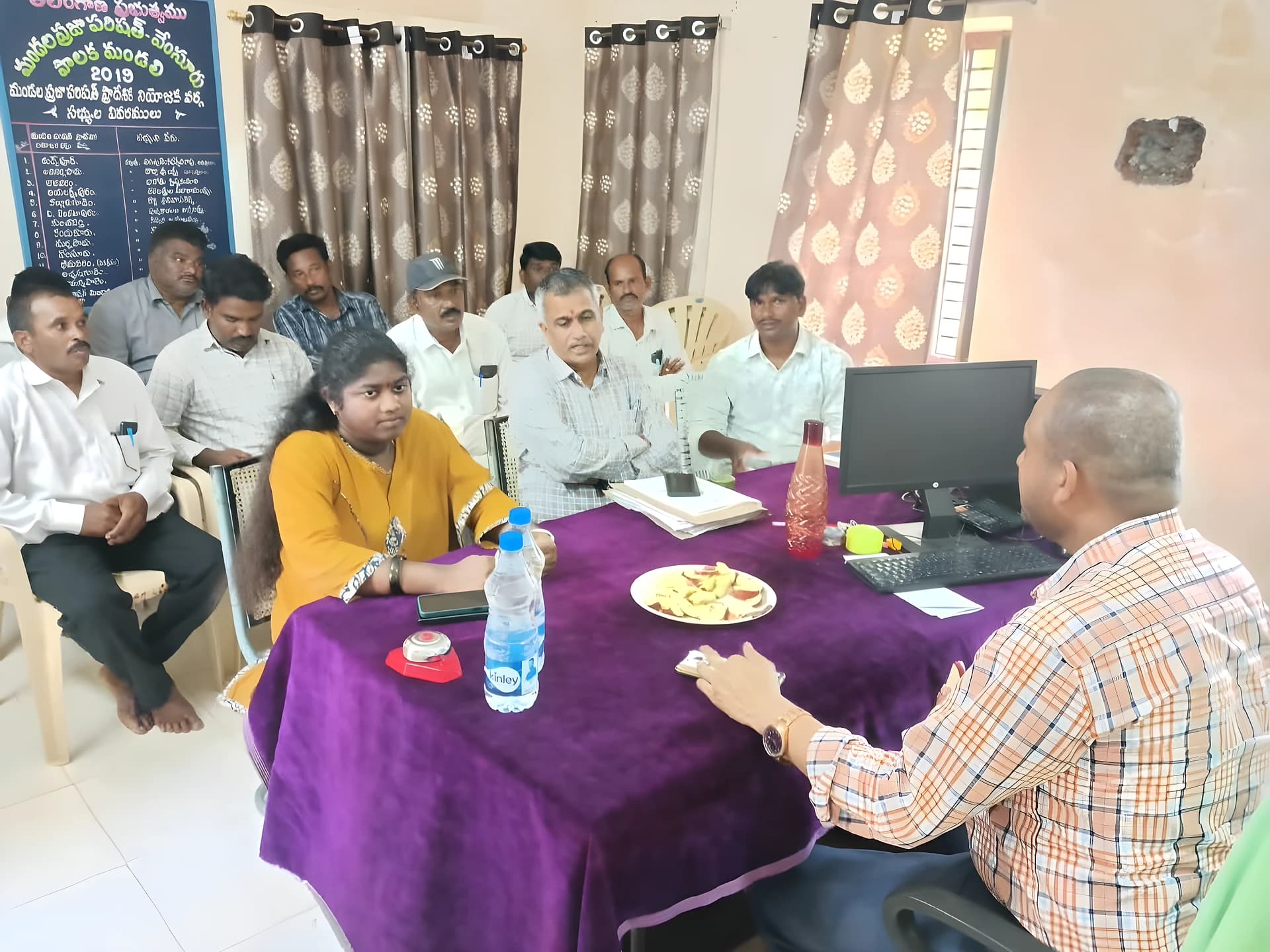కందుకూరులో ఫామ్ పాండ్స్పై ఆకస్మిక తనిఖీ..!