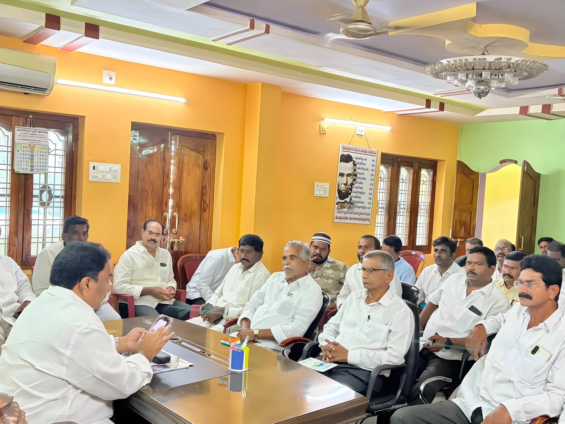 ప్రభుత్వం ముందస్తు చర్యలు చేపట్టాలి: వెంకట వీరయ్య