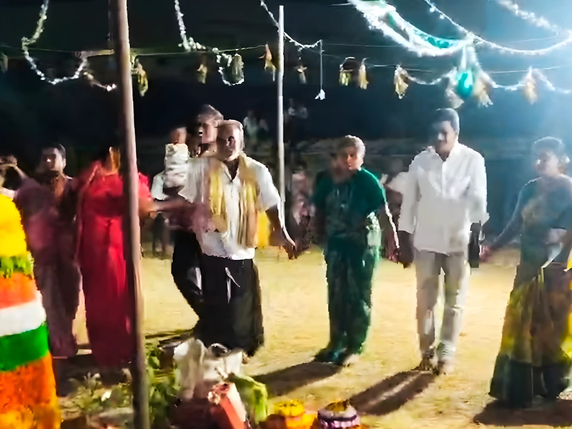 భీమవరంలో బతుకమ్మ సంబరాలు