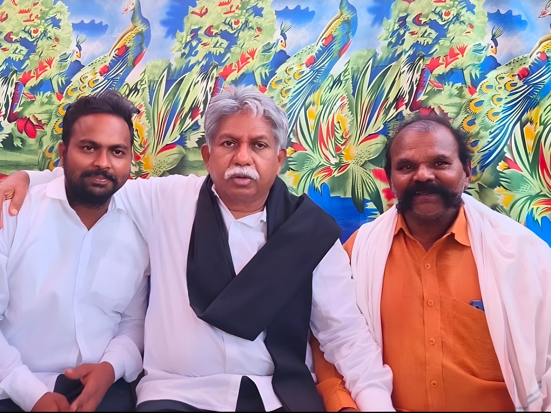 మందకృష్ణను కలిసిన MRPS, MSP నాయకులు