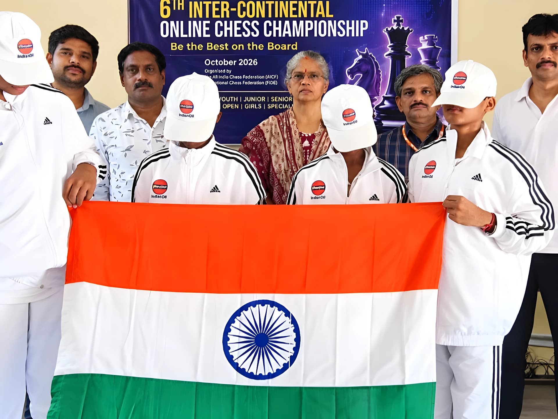 ఇంటర్ కాంటినెంటల్ ఆన్లైన్ చెస్ సెమీస్కు ఏలూరు టీమ్