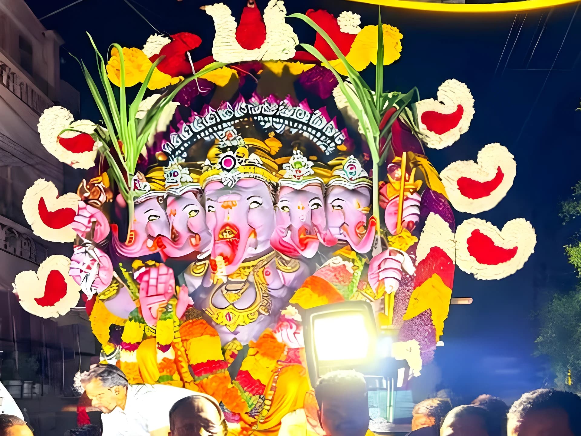 ఉండవల్లిలో ఘనంగా వినాయక నిమజ్జనం