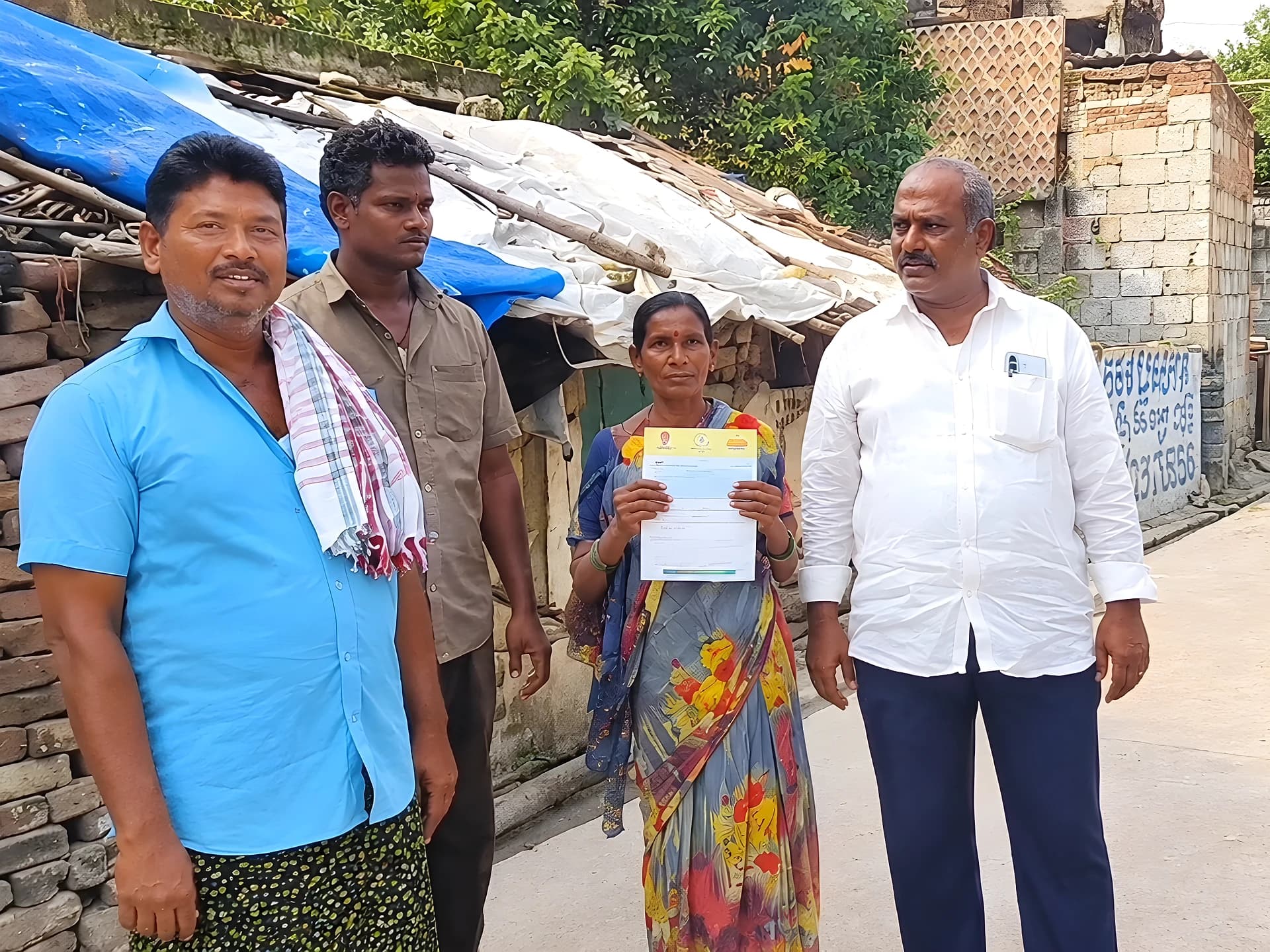 వైద్య ఖర్చులకు ఆర్థిక సాయం