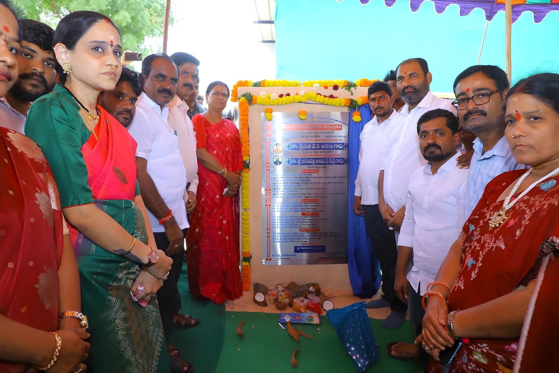 మహిళా సమైక్య భవన్కు డీకే అరుణ శంకుస్థాపన