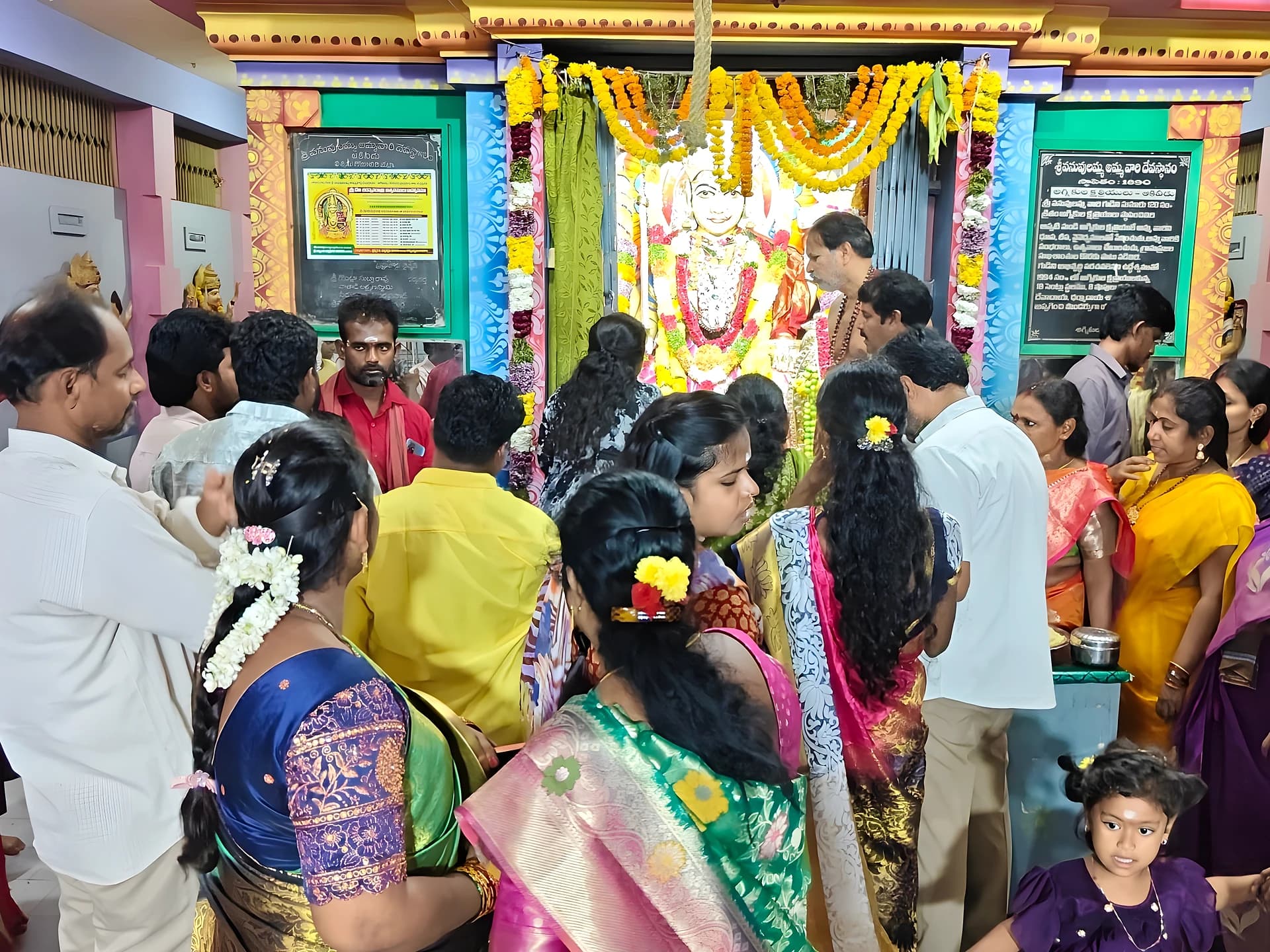వణువులమ్మ ఆలయంలో దసరా మహోత్సవాలు!